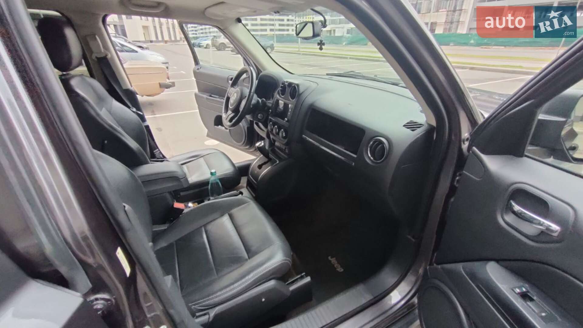 Jeep Patriot 2015 VIN 1C4NJRFB4FD270902 фото оголошення 17 з 20