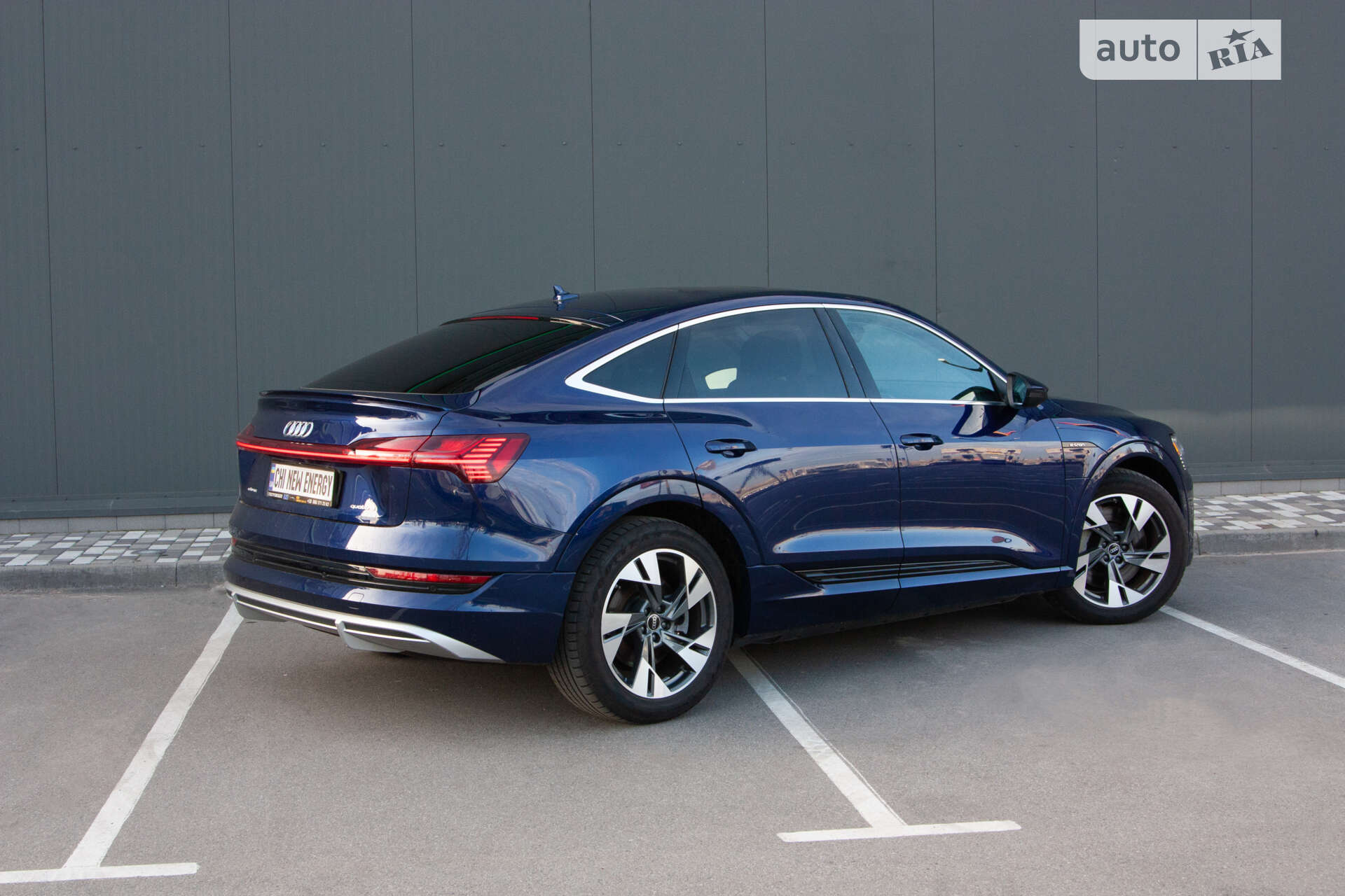 Audi e-tron Sportback 2021 VIN WA11AAGE4NB013171 фото оголошення 5 з 26