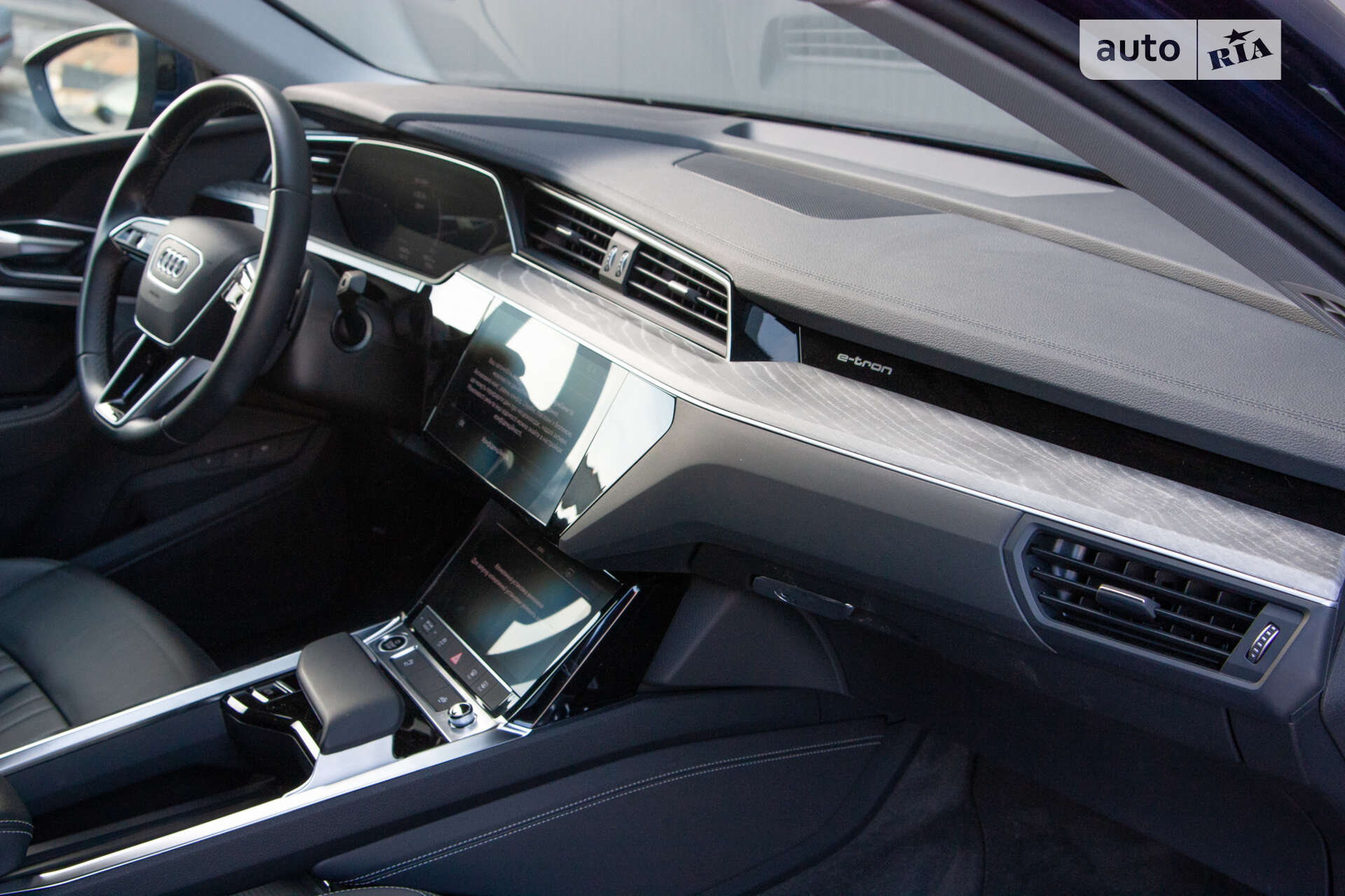 Audi e-tron Sportback 2021 VIN WA11AAGE4NB013171 фото оголошення 19 з 26