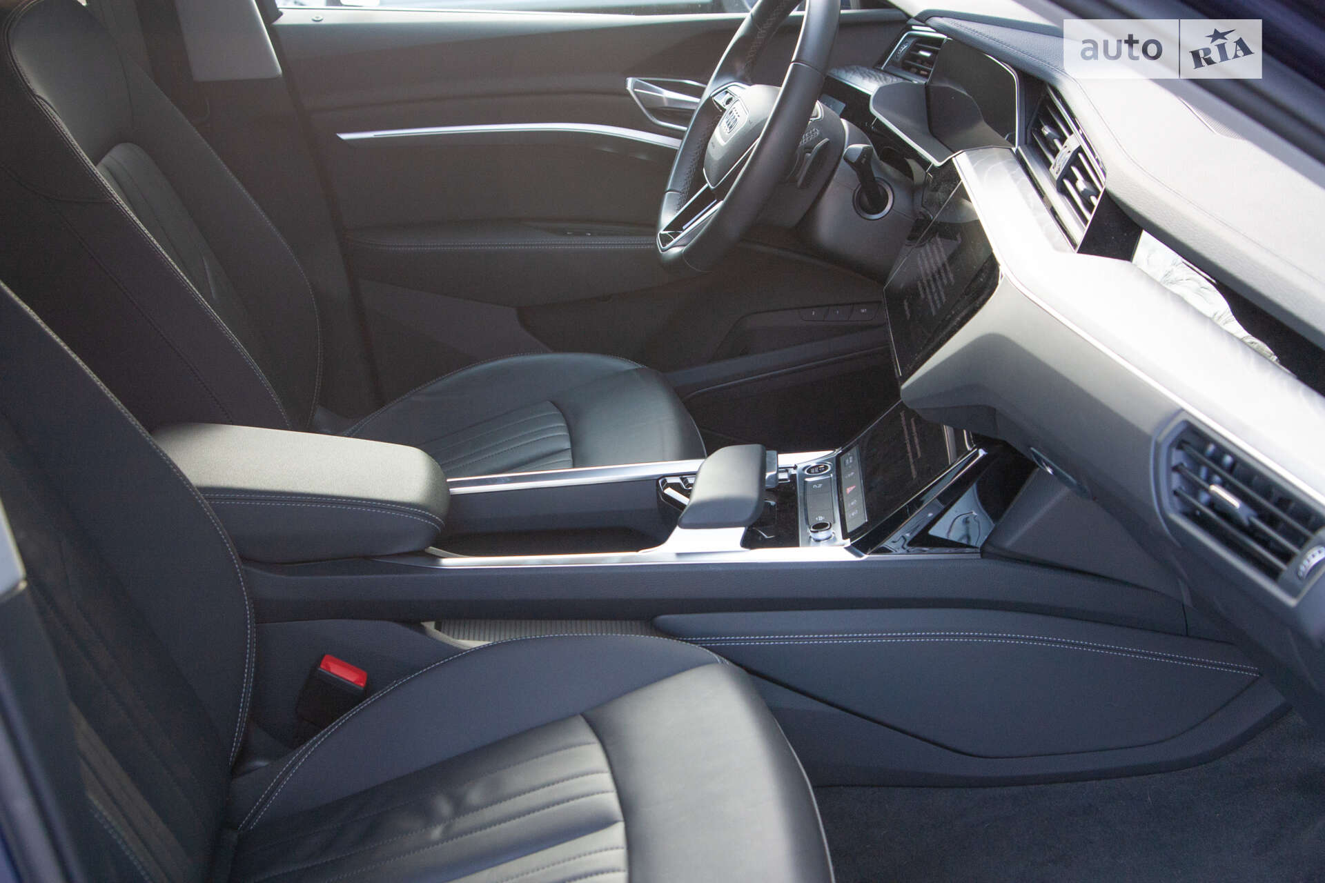 Audi e-tron Sportback 2021 VIN WA11AAGE4NB013171 фото оголошення 21 з 26