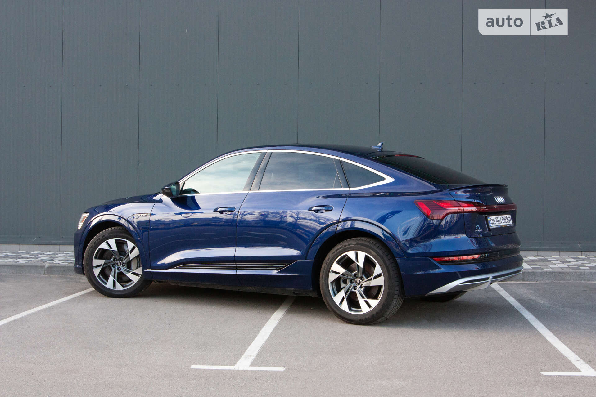 Audi e-tron Sportback 2021 VIN WA11AAGE4NB013171 фото оголошення 9 з 26
