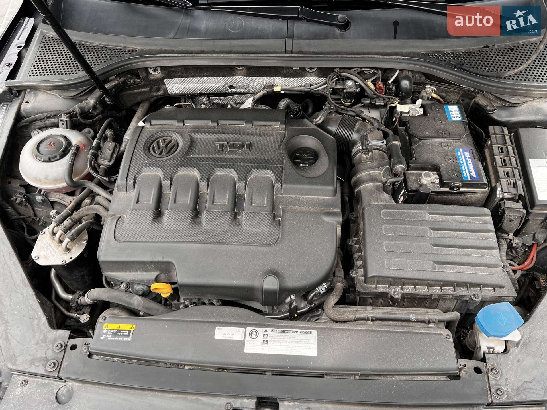 Volkswagen Passat 2018 VIN WVWZZZ3CZKE001505 фото оголошення 9 з 10