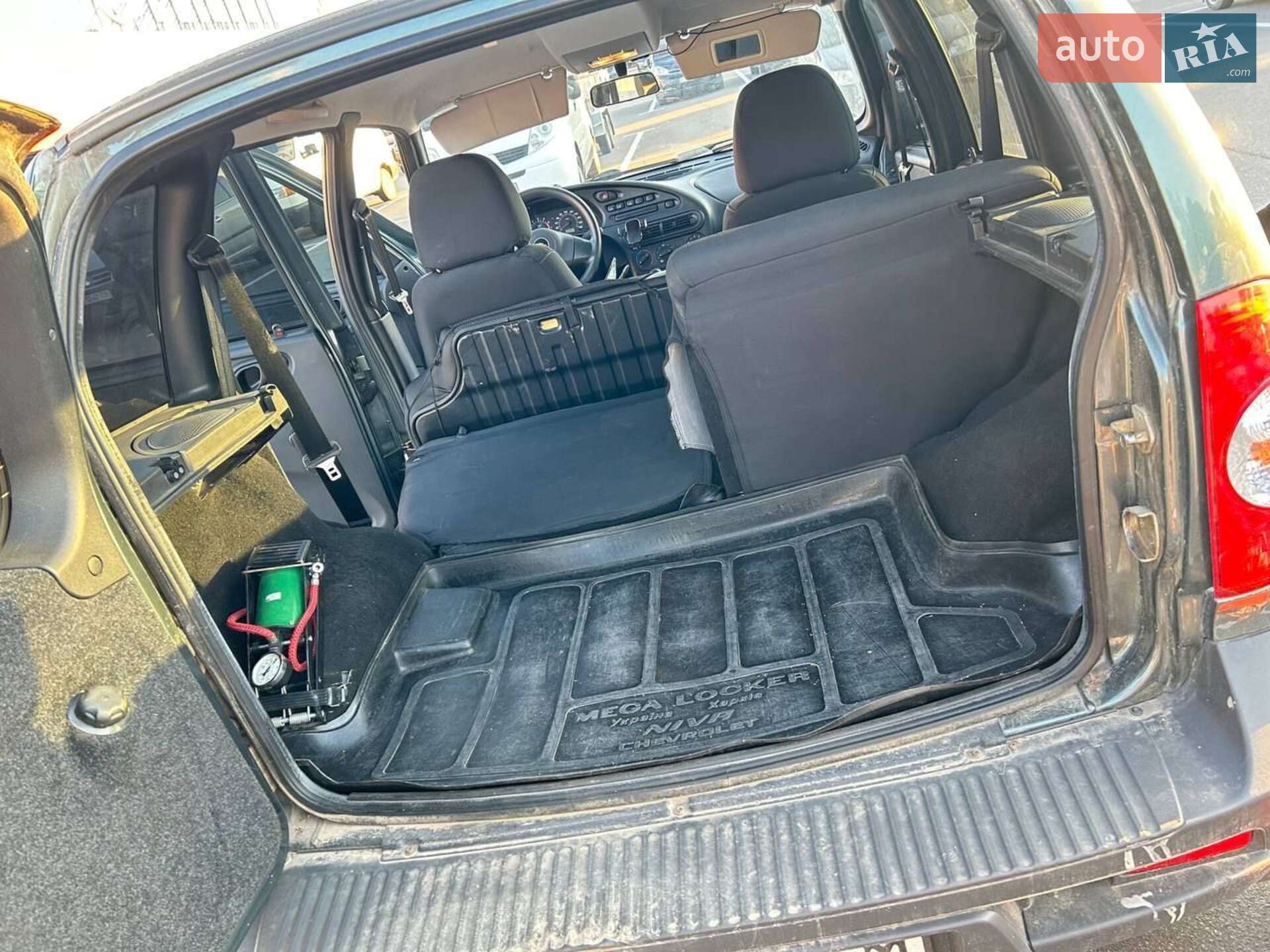 Chevrolet Niva 2013 VIN X9L212300D0457731 фото оголошення 2 з 8