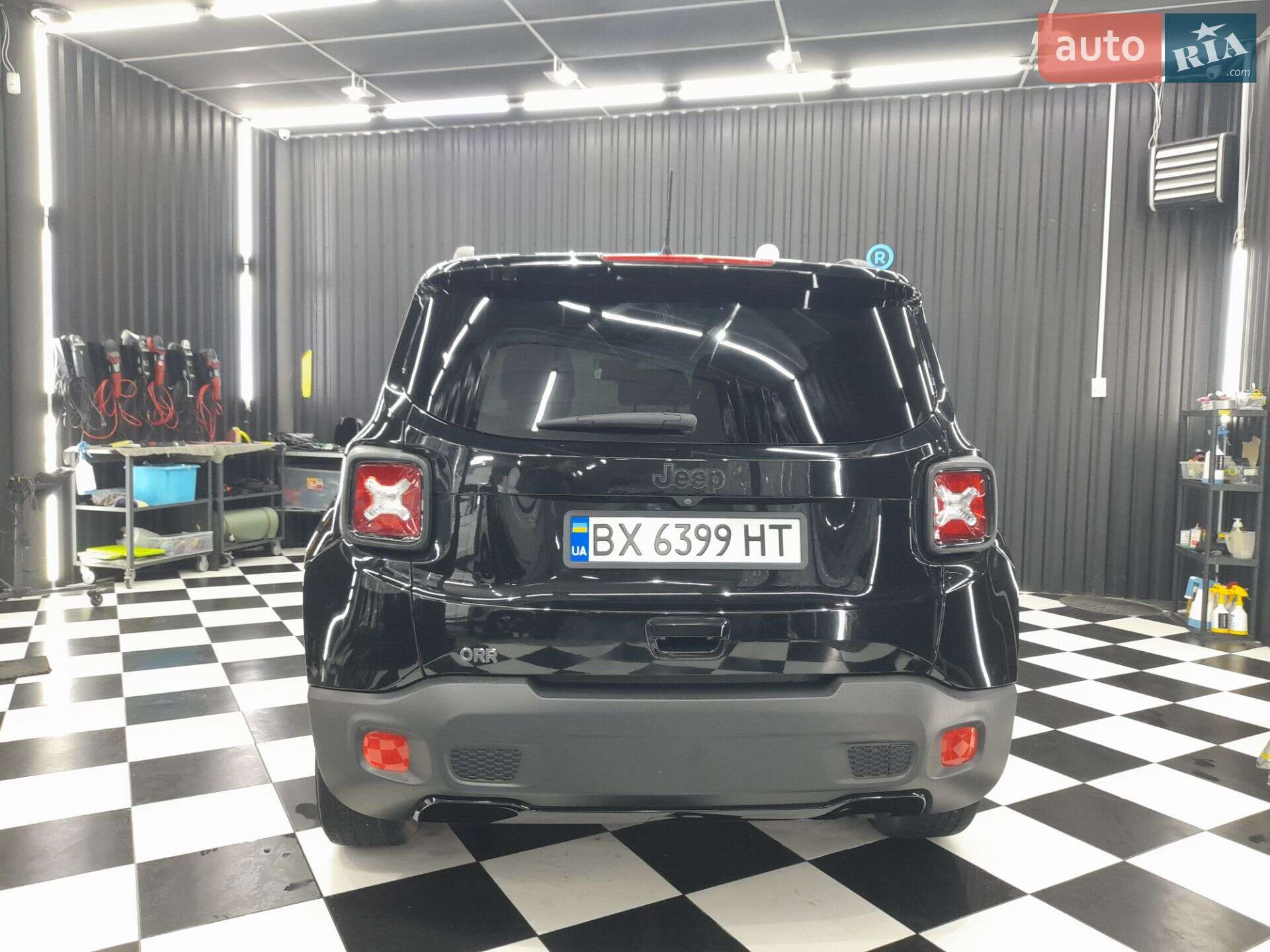Jeep Renegade 2018 VIN ZACCJABB0JPH75571 фото оголошення 22 з 30