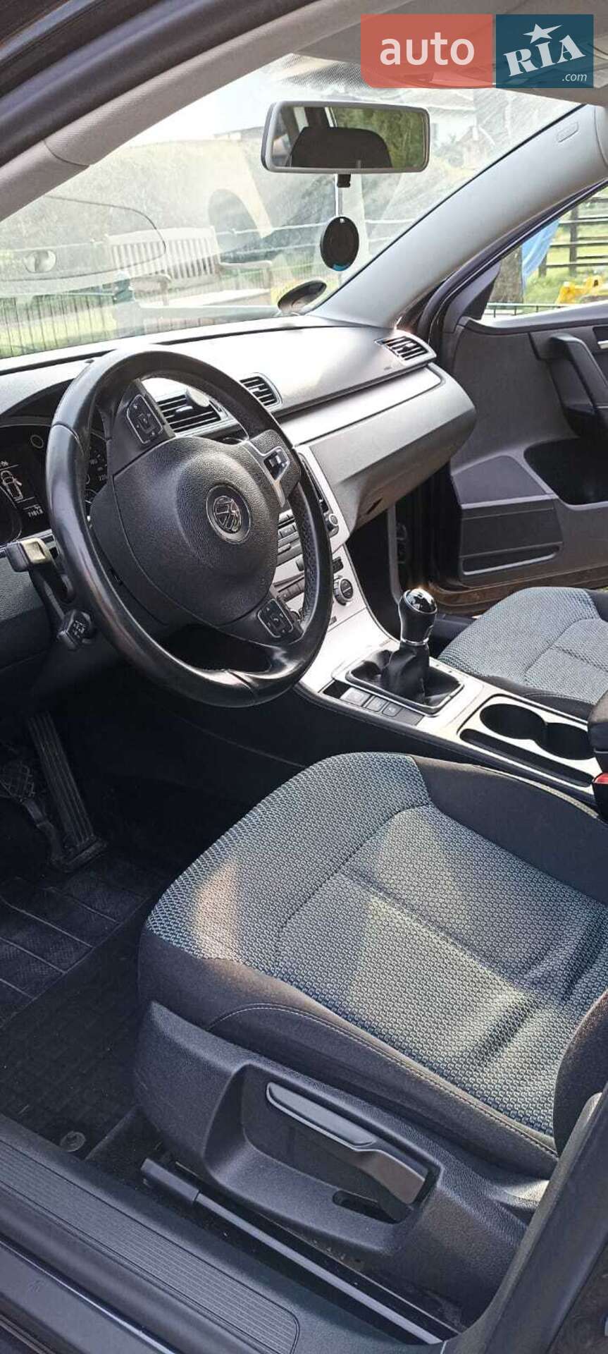 Volkswagen Passat 2013 VIN WVWZZZ3CZEE033592 фото оголошення 4 з 13