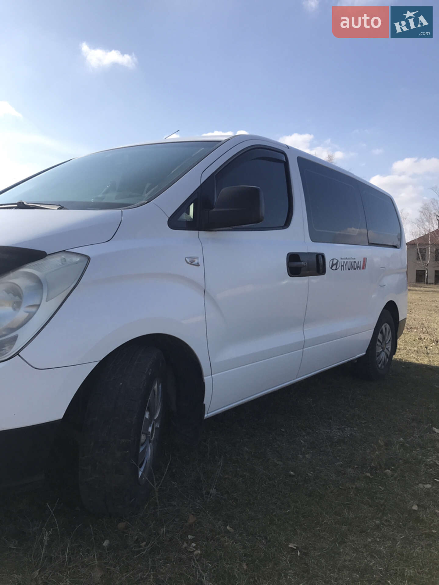 Hyundai H-1 2008 VIN KMFWBH7JP8U028270 фото оголошення 3 з 24