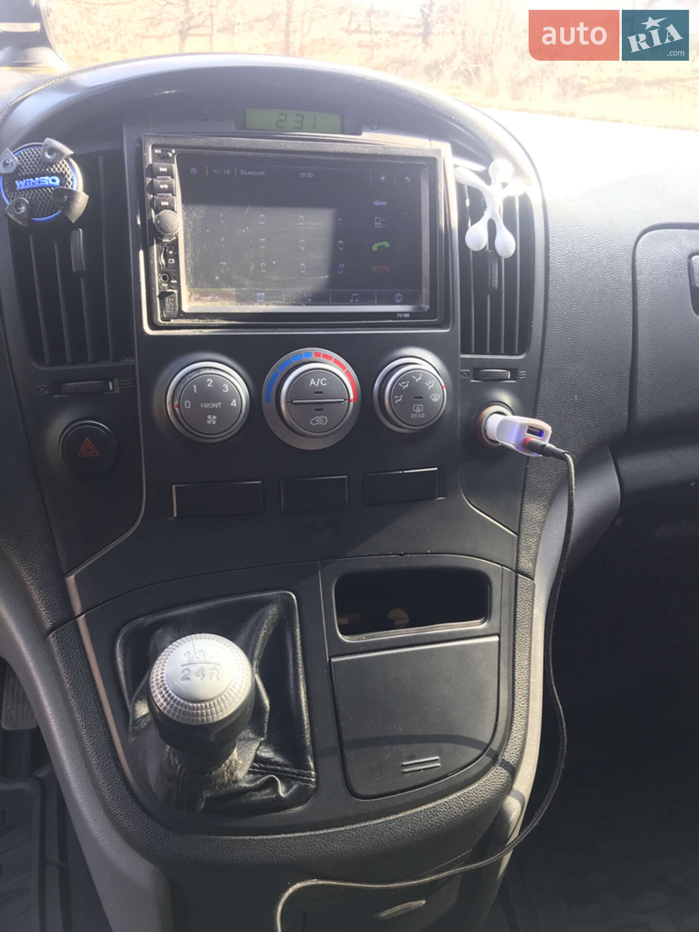 Hyundai H-1 2008 VIN KMFWBH7JP8U028270 фото оголошення 21 з 24