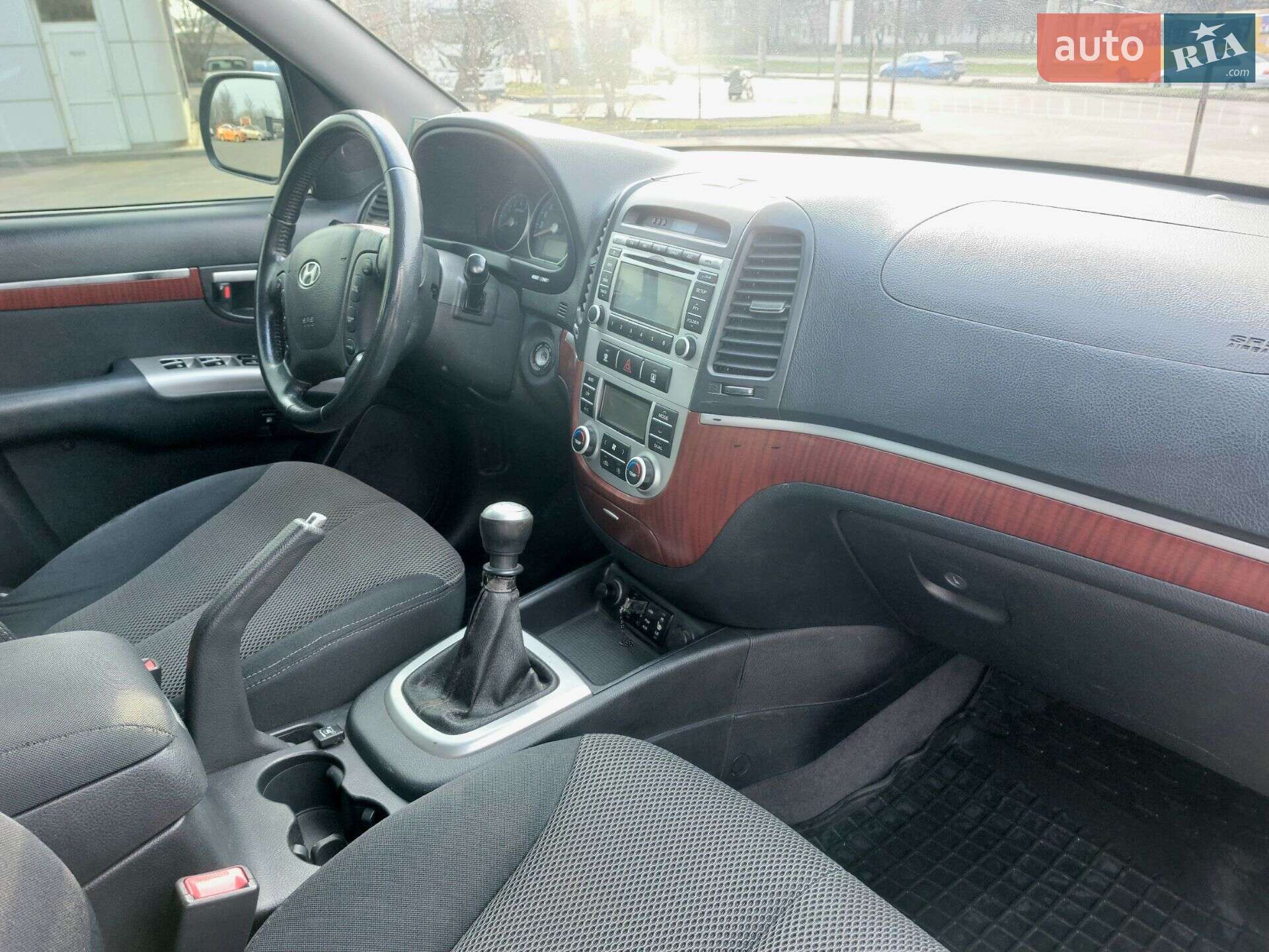 Hyundai Santa FE 2009 VIN KMHSH81DP9U466611 фото оголошення 21 з 31