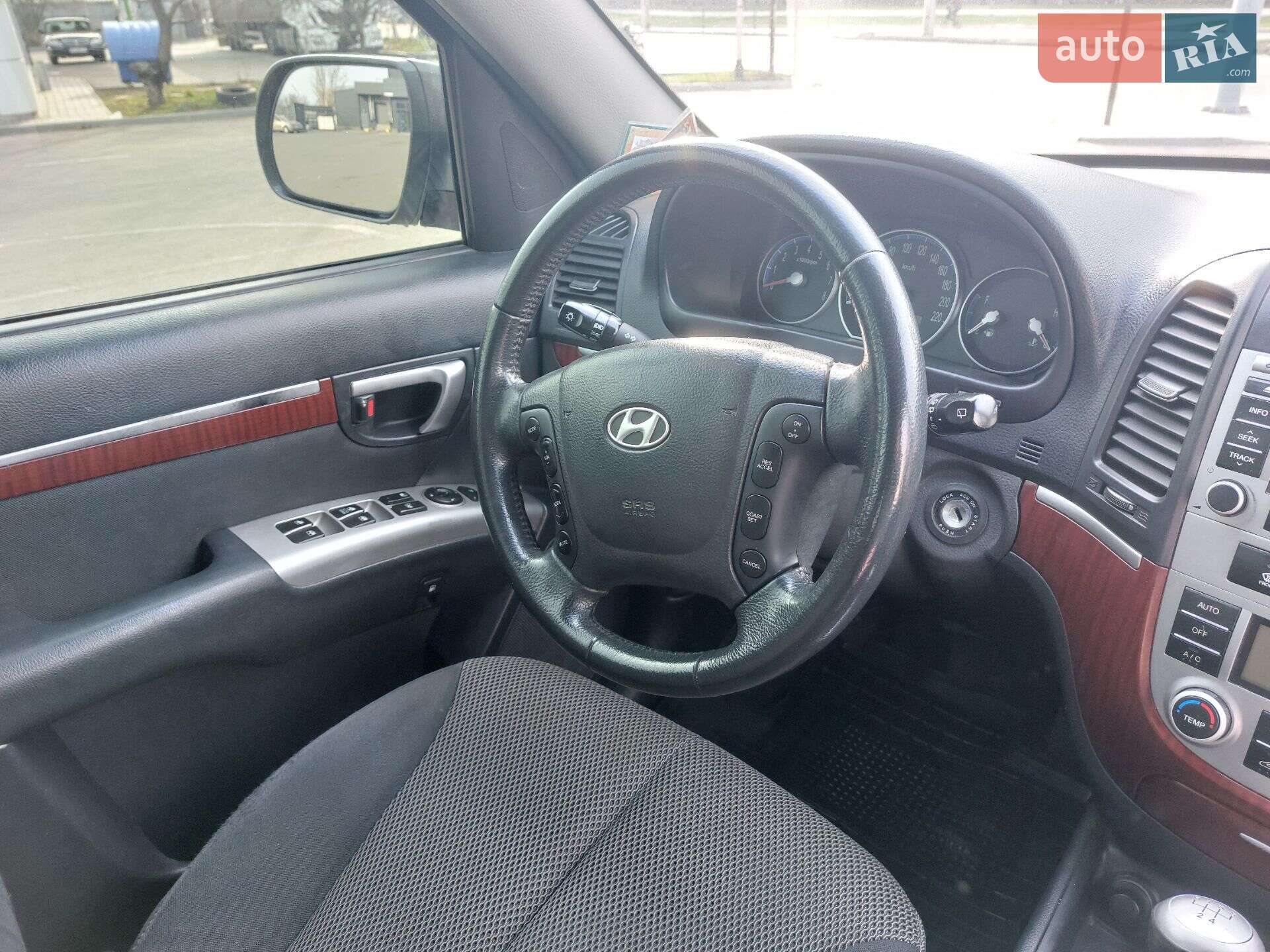 Hyundai Santa FE 2009 VIN KMHSH81DP9U466611 фото оголошення 22 з 31