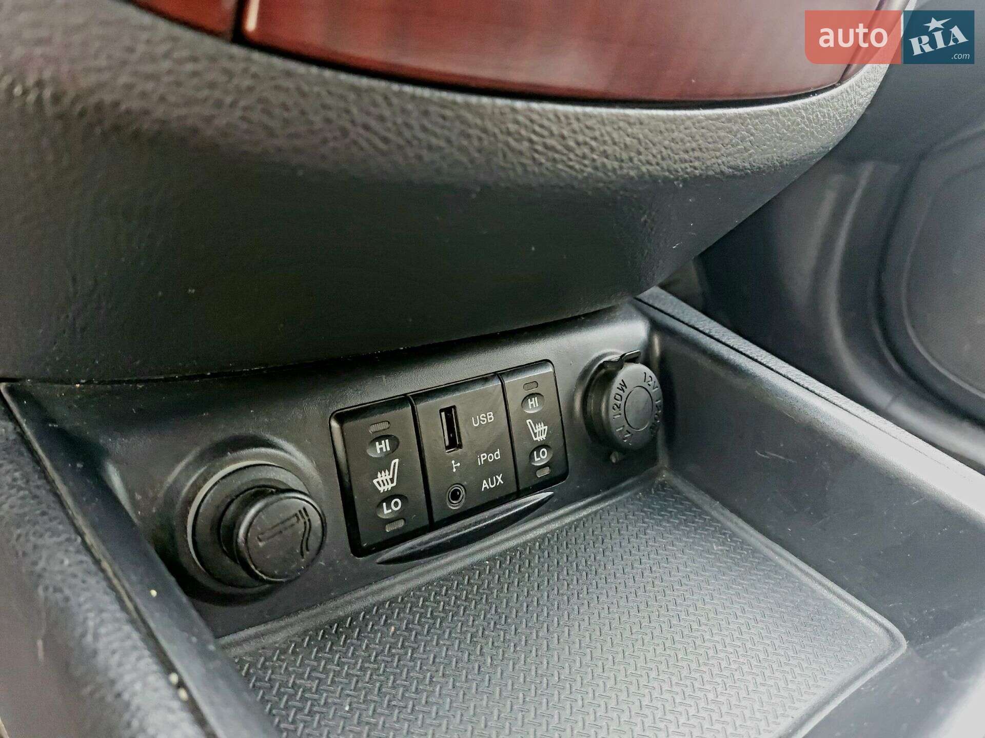 Hyundai Santa FE 2009 VIN KMHSH81DP9U466611 фото оголошення 27 з 31