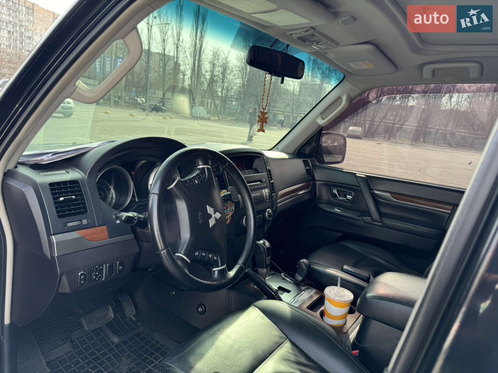 Mitsubishi Pajero Wagon 2008 VIN JMYLYV98W8J001600 фото оголошення 12 з 15