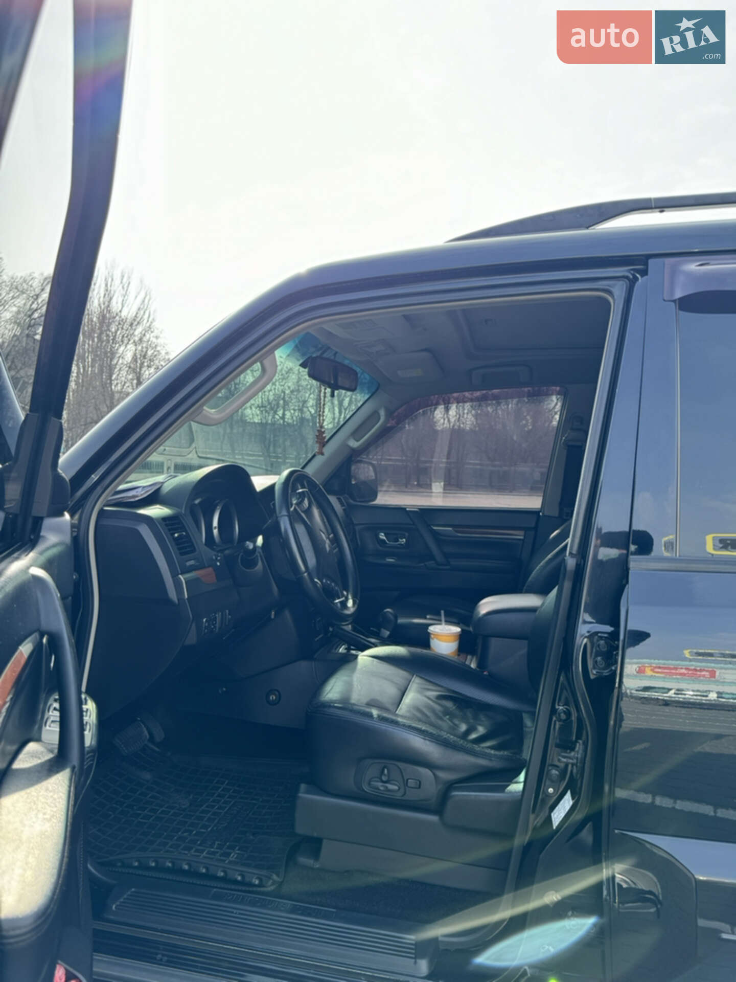 Mitsubishi Pajero Wagon 2008 VIN JMYLYV98W8J001600 фото оголошення 11 з 15