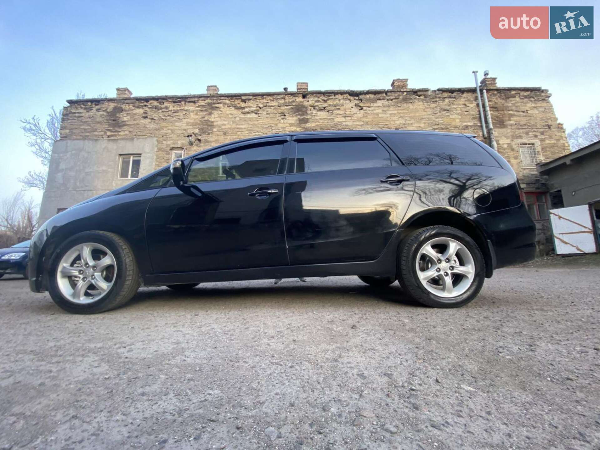 Mitsubishi Grandis 2004 VIN JMBLRNA4W4Z001831 фото оголошення 30 з 34