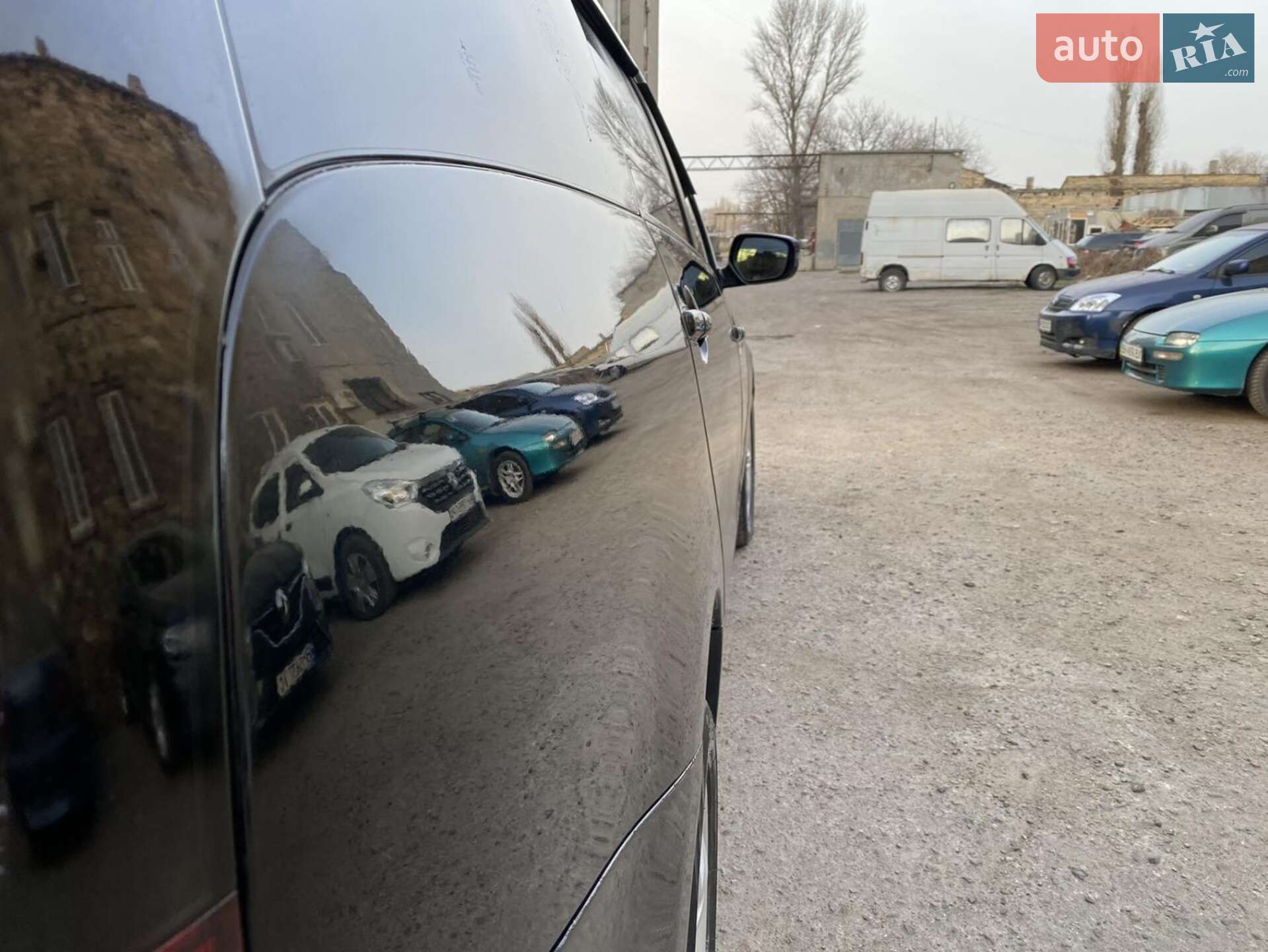 Mitsubishi Grandis 2004 VIN JMBLRNA4W4Z001831 фото оголошення 31 з 34