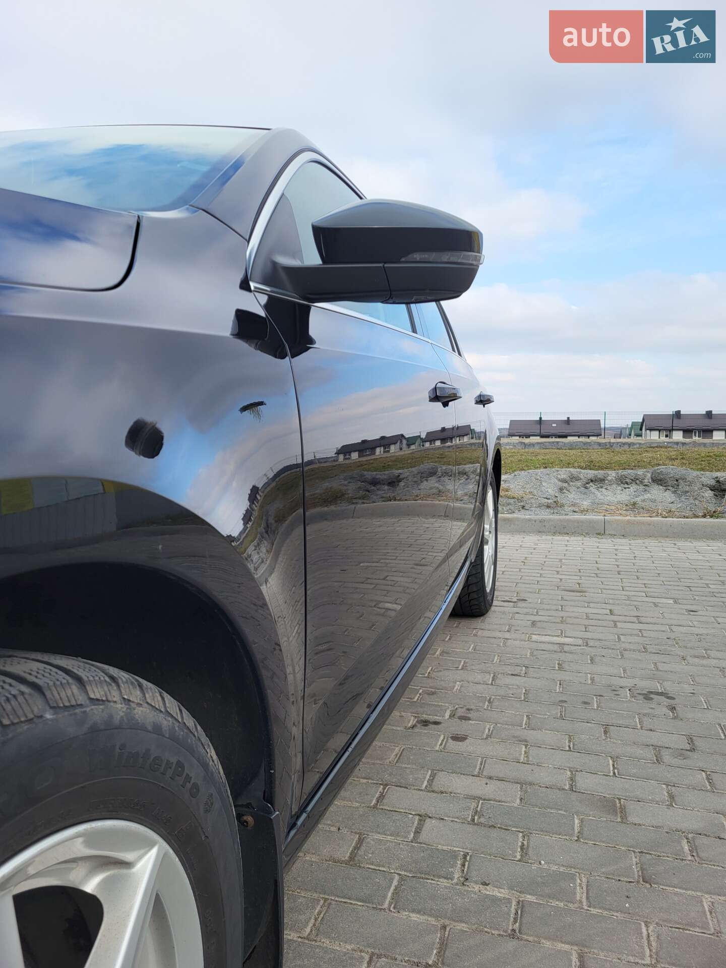 Skoda Octavia 2016 VIN TMBJG9NE9G0187404 фото оголошення 2 з 38