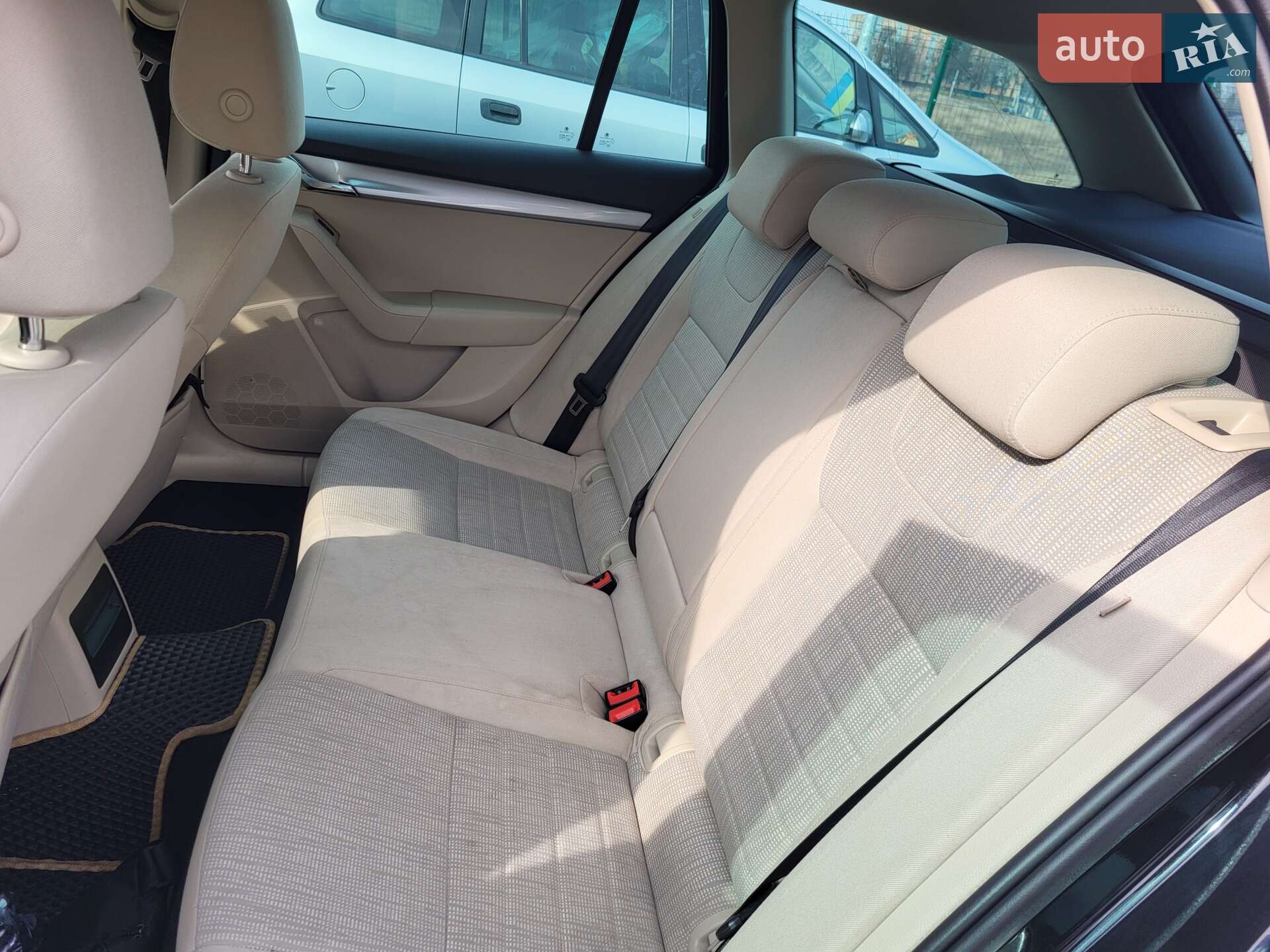 Skoda Octavia 2016 VIN TMBJG9NE9G0187404 фото оголошення 20 з 38