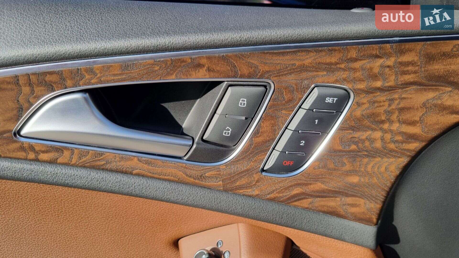 Audi A6 2014 VIN WAUZZZ4G6FN047986 фото оголошення 14 з 30