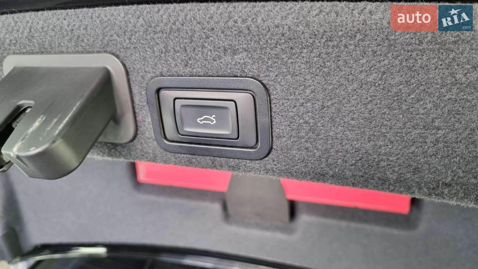 Audi A6 2014 VIN WAUZZZ4G6FN047986 фото оголошення 28 з 30