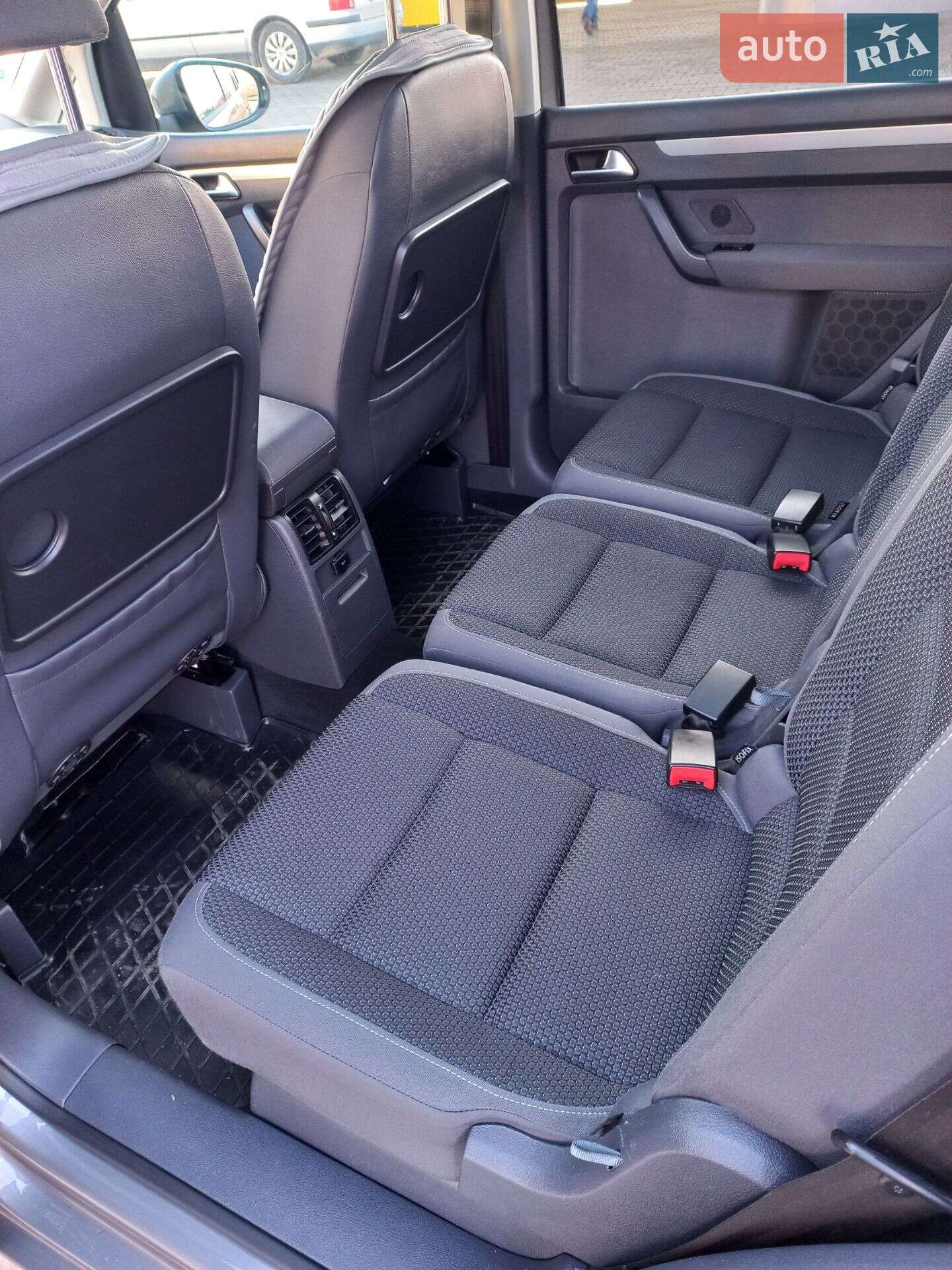 Volkswagen Touran 2010 VIN WVGZZZ1TZBW029832 фото оголошення 13 з 14