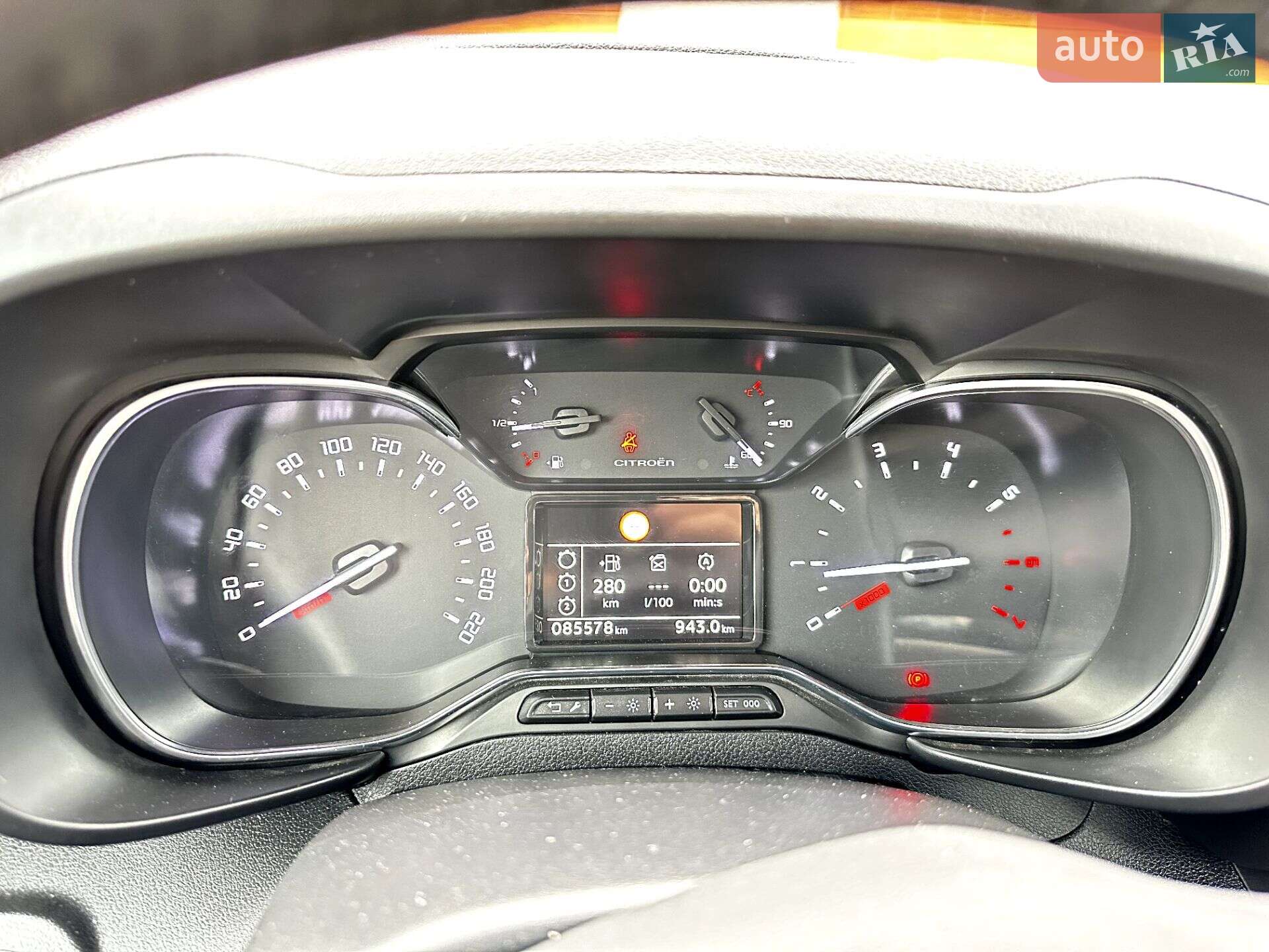 Citroen Berlingo 2019 VIN VR7ECYHZJKJ656868 фото оголошення 2 з 27