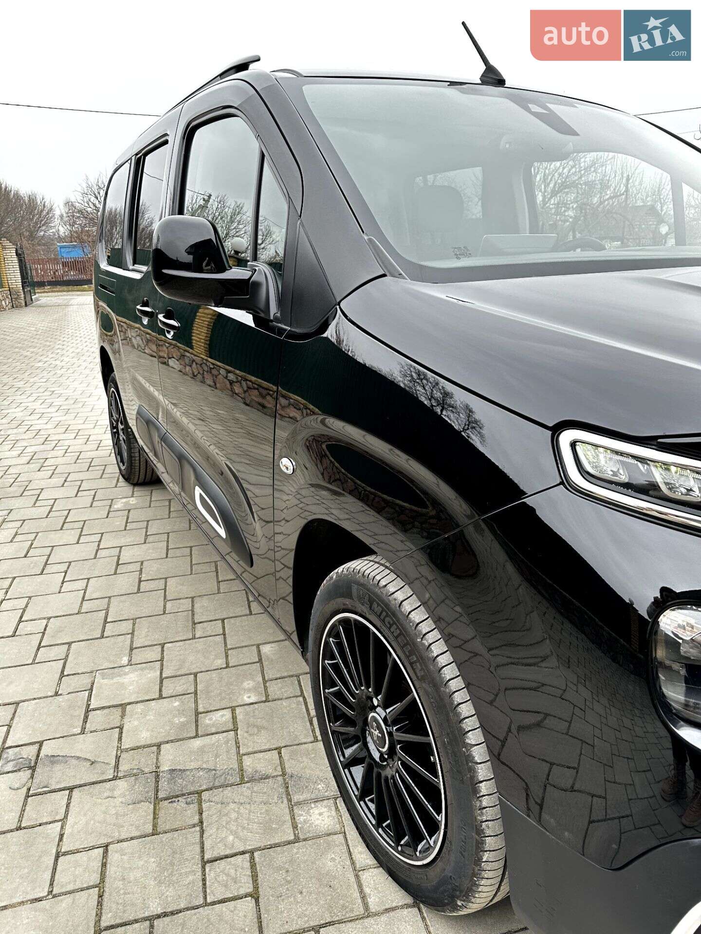Citroen Berlingo 2019 VIN VR7ECYHZJKJ656868 фото оголошення 3 з 27
