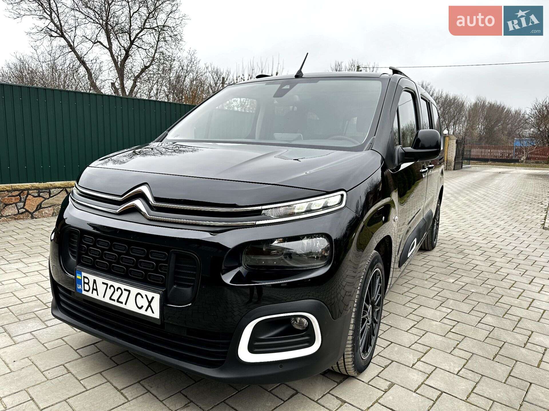 Citroen Berlingo 2019 VIN VR7ECYHZJKJ656868 фото оголошення 9 з 27