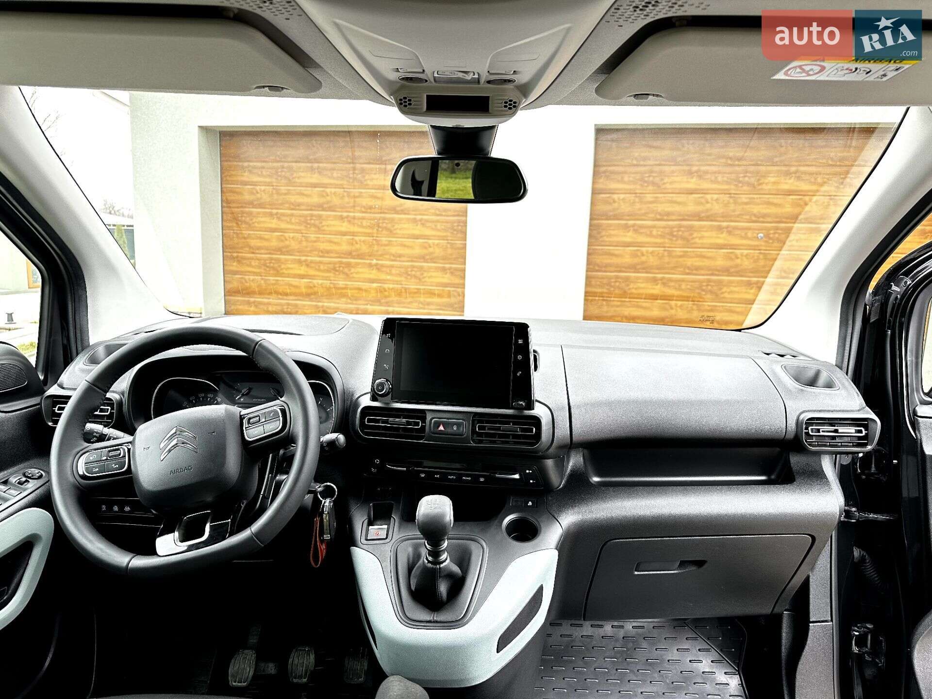 Citroen Berlingo 2019 VIN VR7ECYHZJKJ656868 фото оголошення 12 з 27