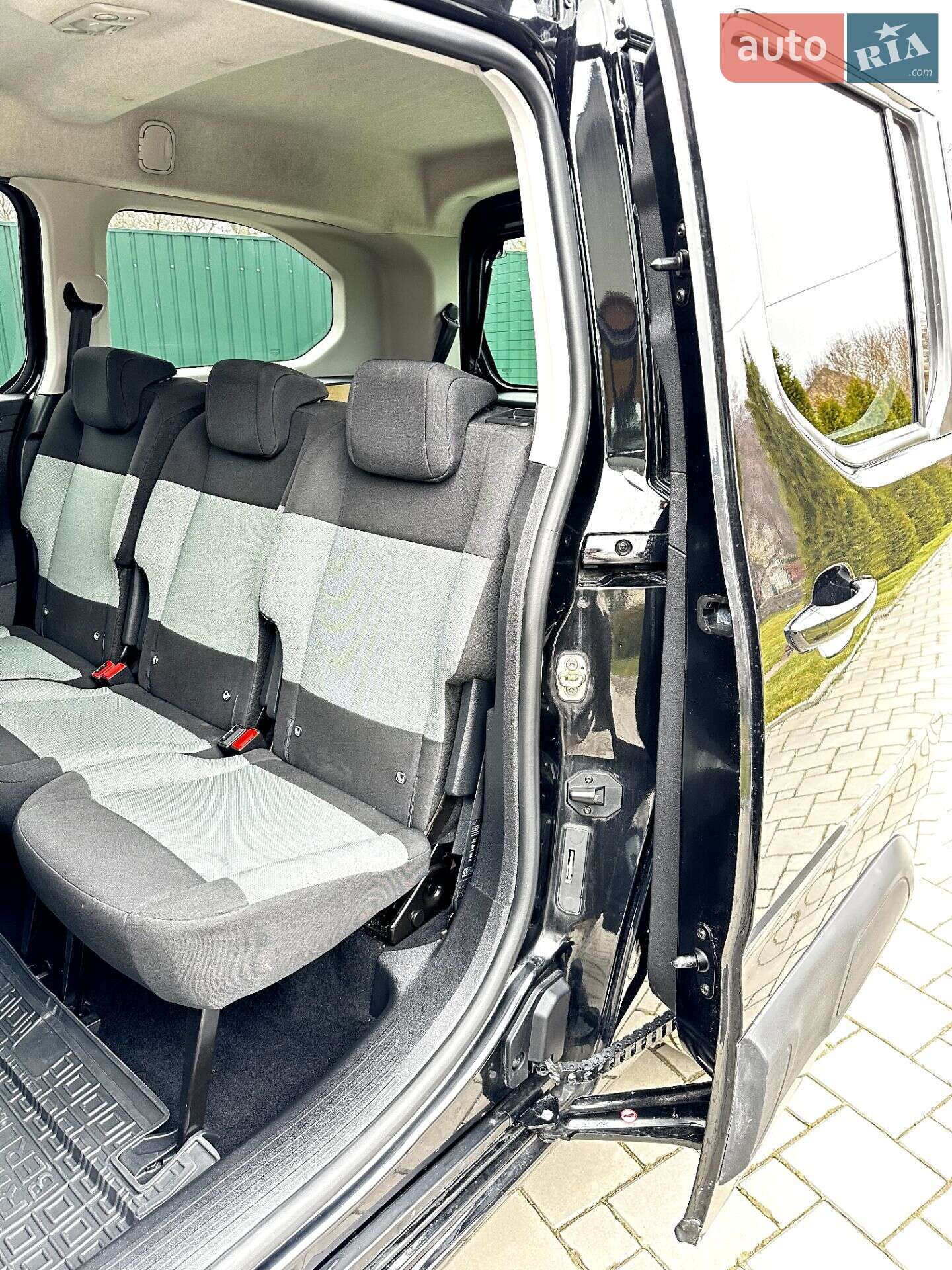 Citroen Berlingo 2019 VIN VR7ECYHZJKJ656868 фото оголошення 24 з 27