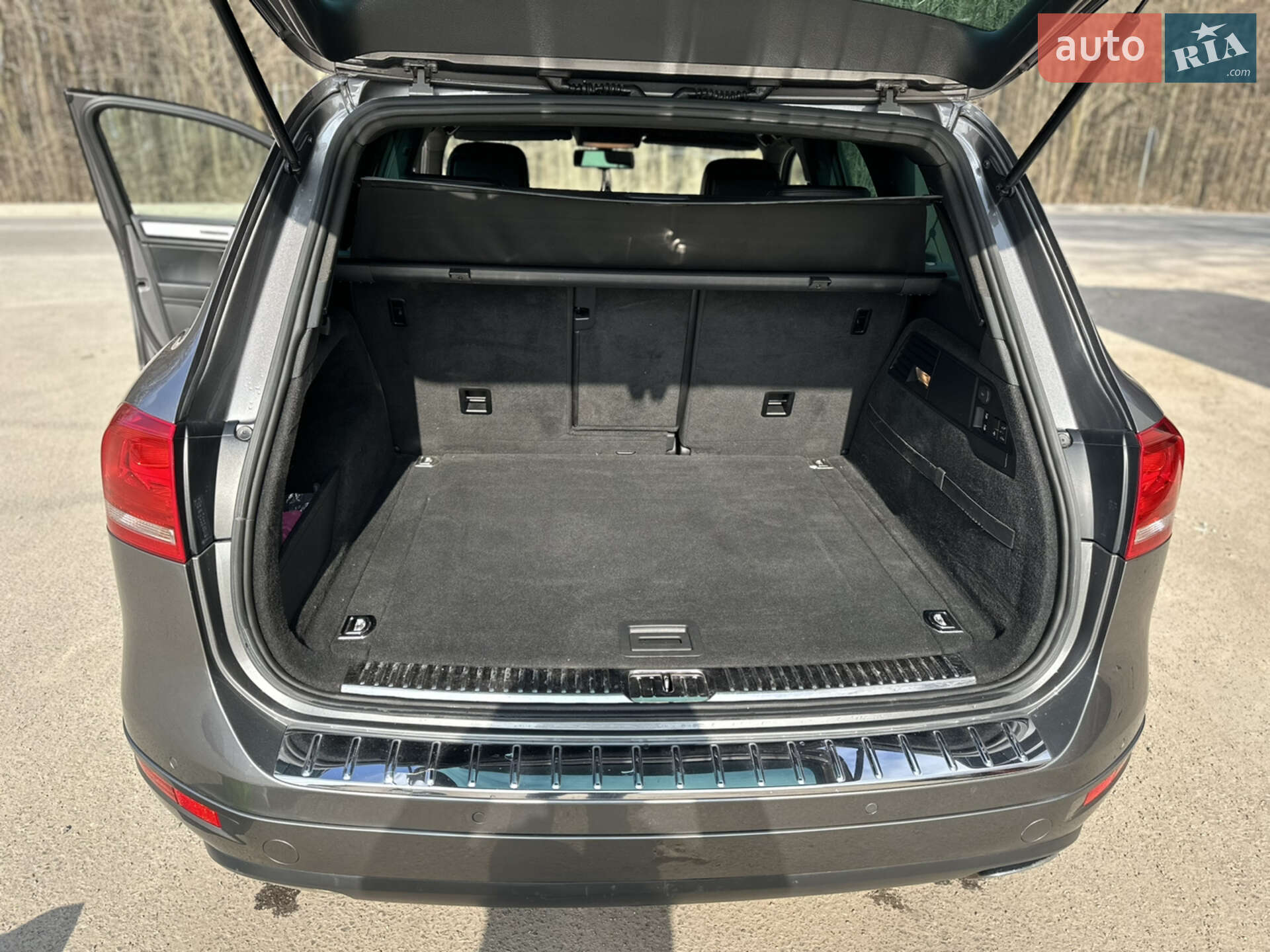 Volkswagen Touareg 2011 VIN WVGZZZ7PZCD004105 фото оголошення 28 з 29