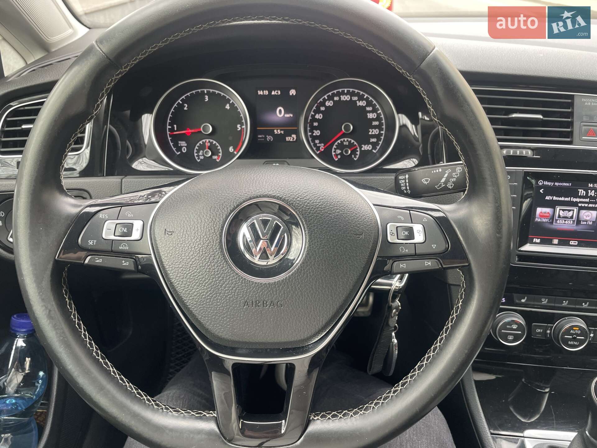 Volkswagen Golf 2014 VIN WVWZZZAUZFP563120 фото оголошення 4 з 32