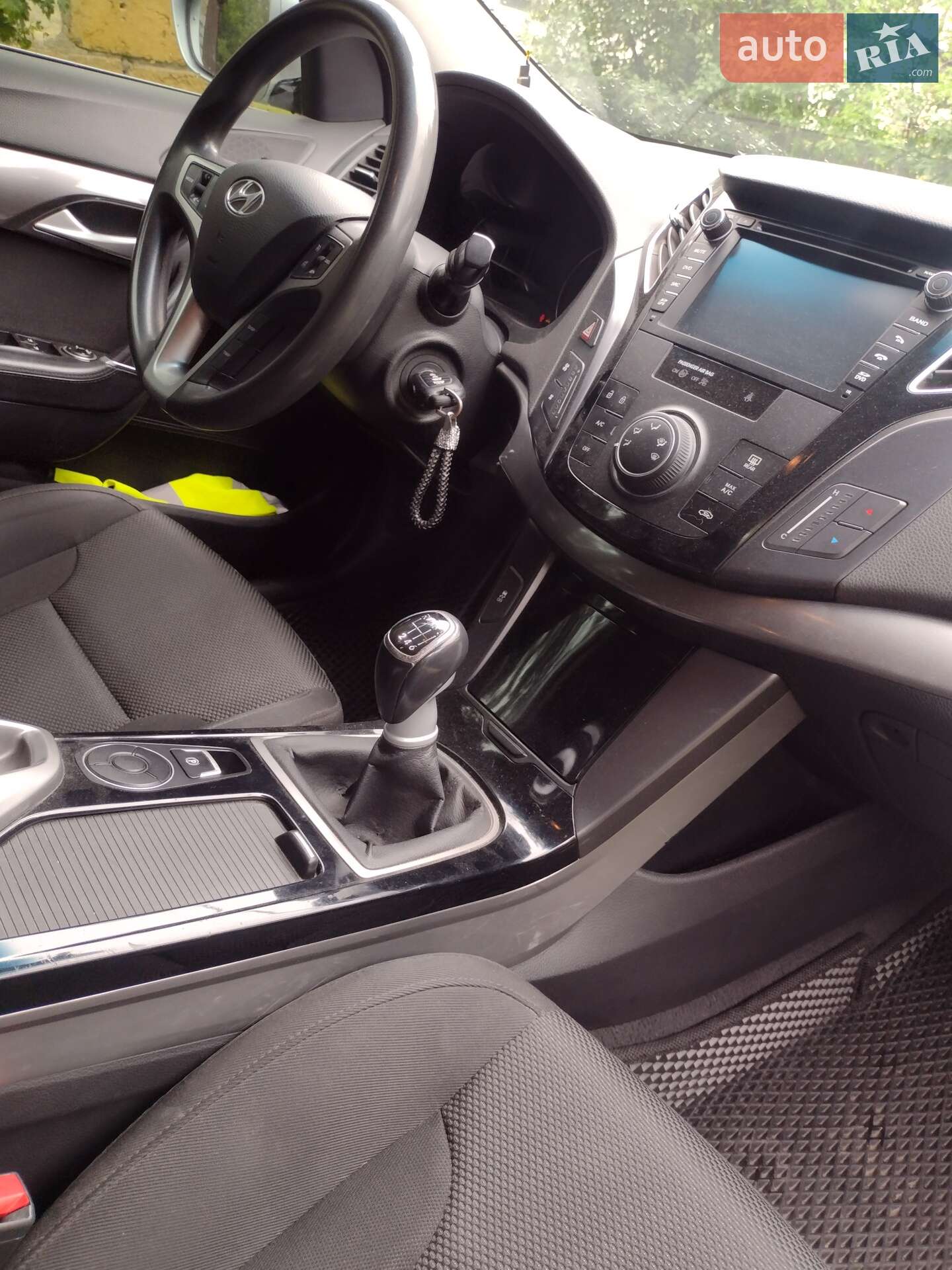 Hyundai i40 2011 VIN KMHLB81UACU000495 фото оголошення 13 з 23