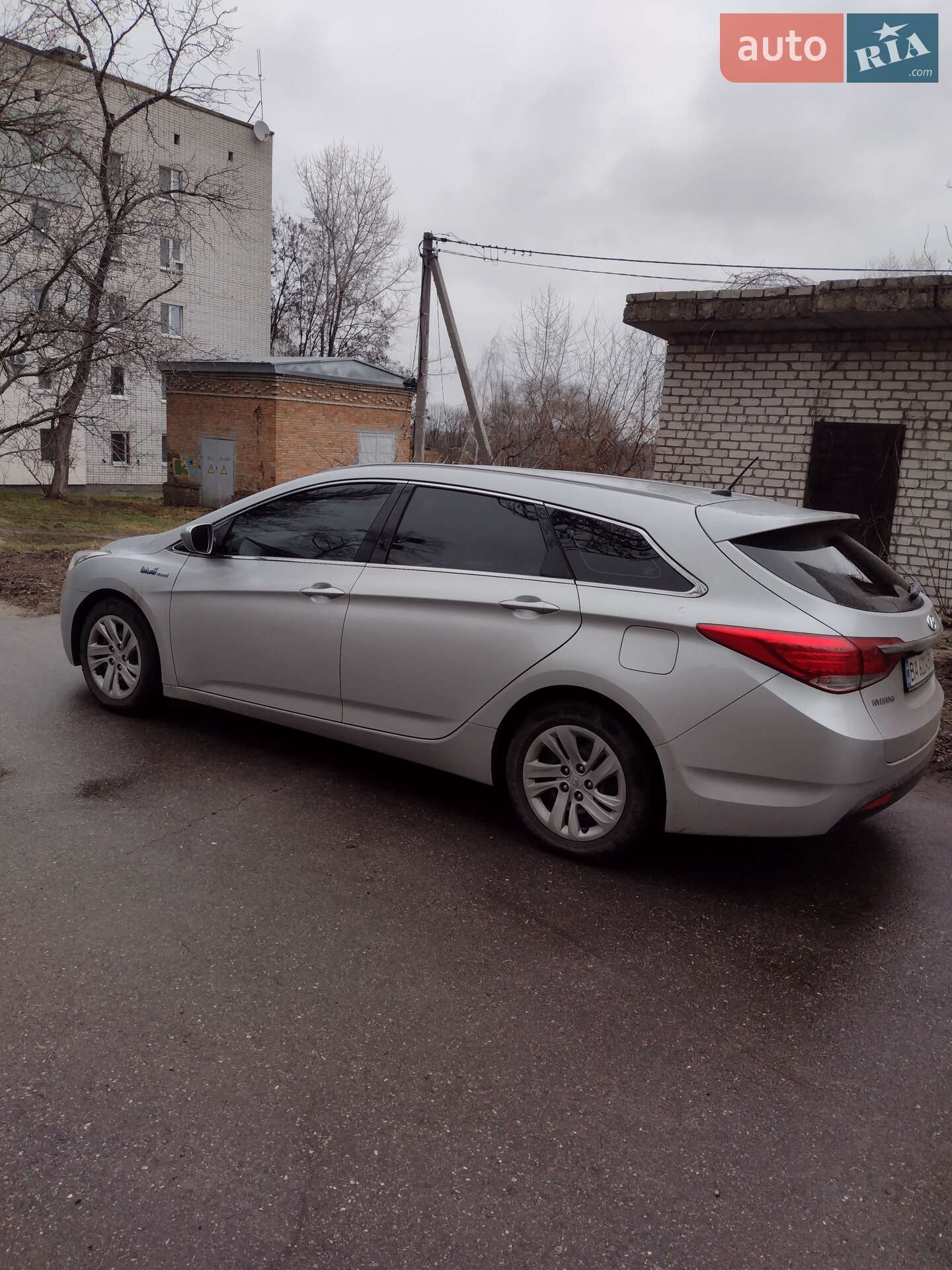 Hyundai i40 2011 VIN KMHLB81UACU000495 фото оголошення 2 з 23
