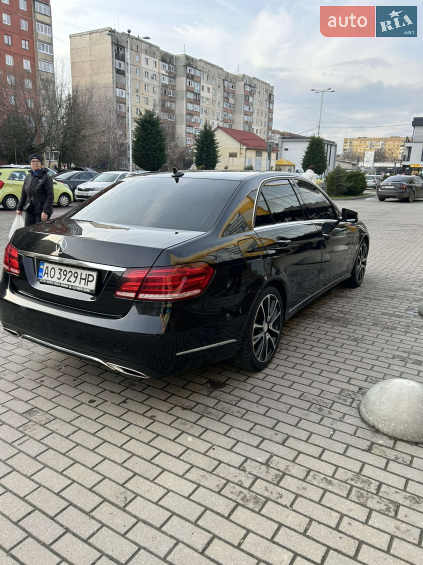 Mercedes-Benz E-Class 2013 VIN WDD2120021A860300 фото оголошення 3 з 10