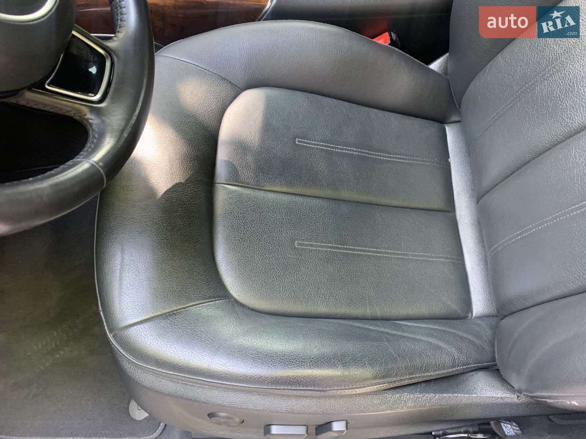 Audi A6 2014 VIN WAUGFAFC1FN037653 фото оголошення 6 з 11