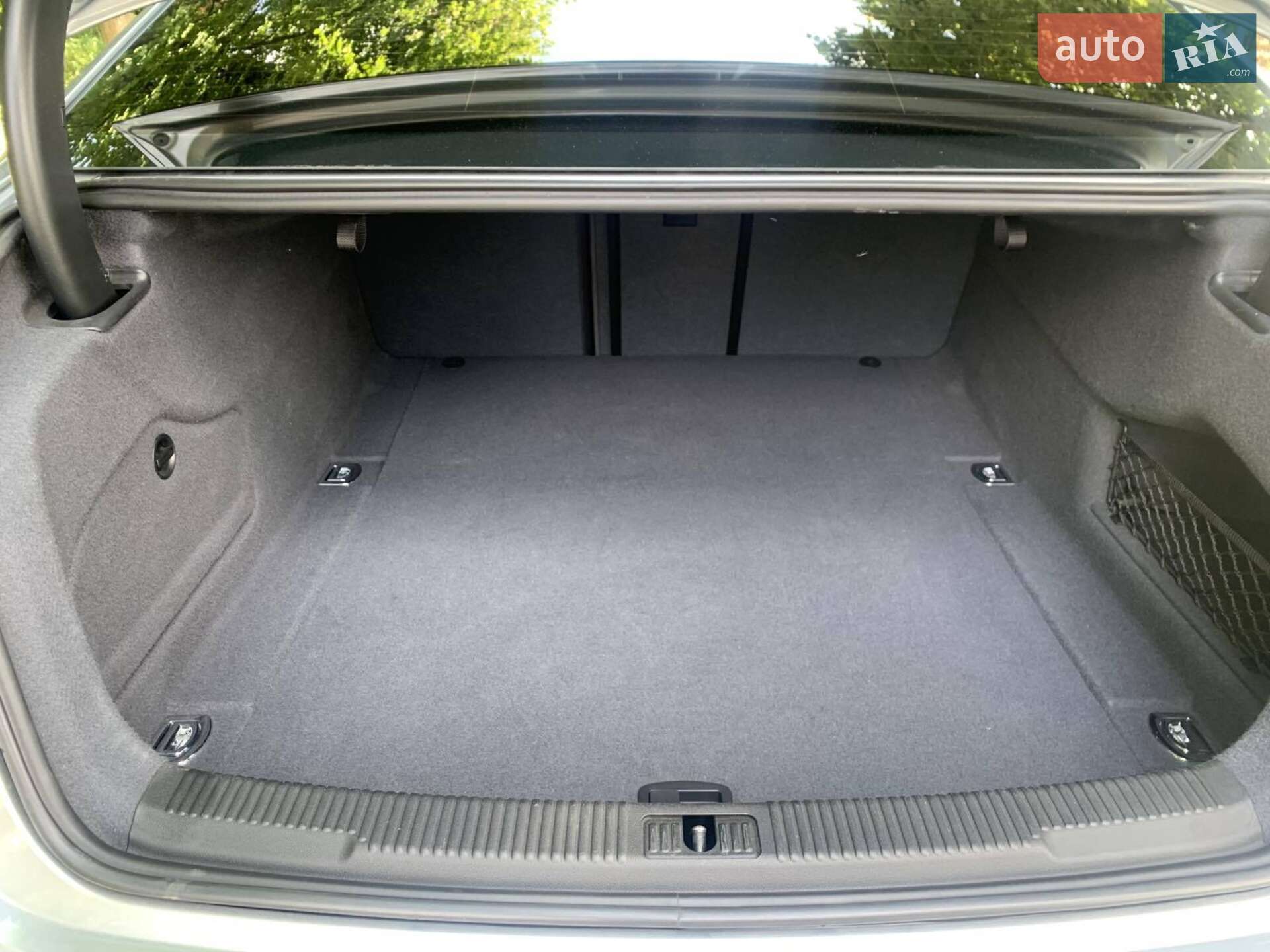 Audi A6 2014 VIN WAUGFAFC1FN037653 фото оголошення 11 з 11