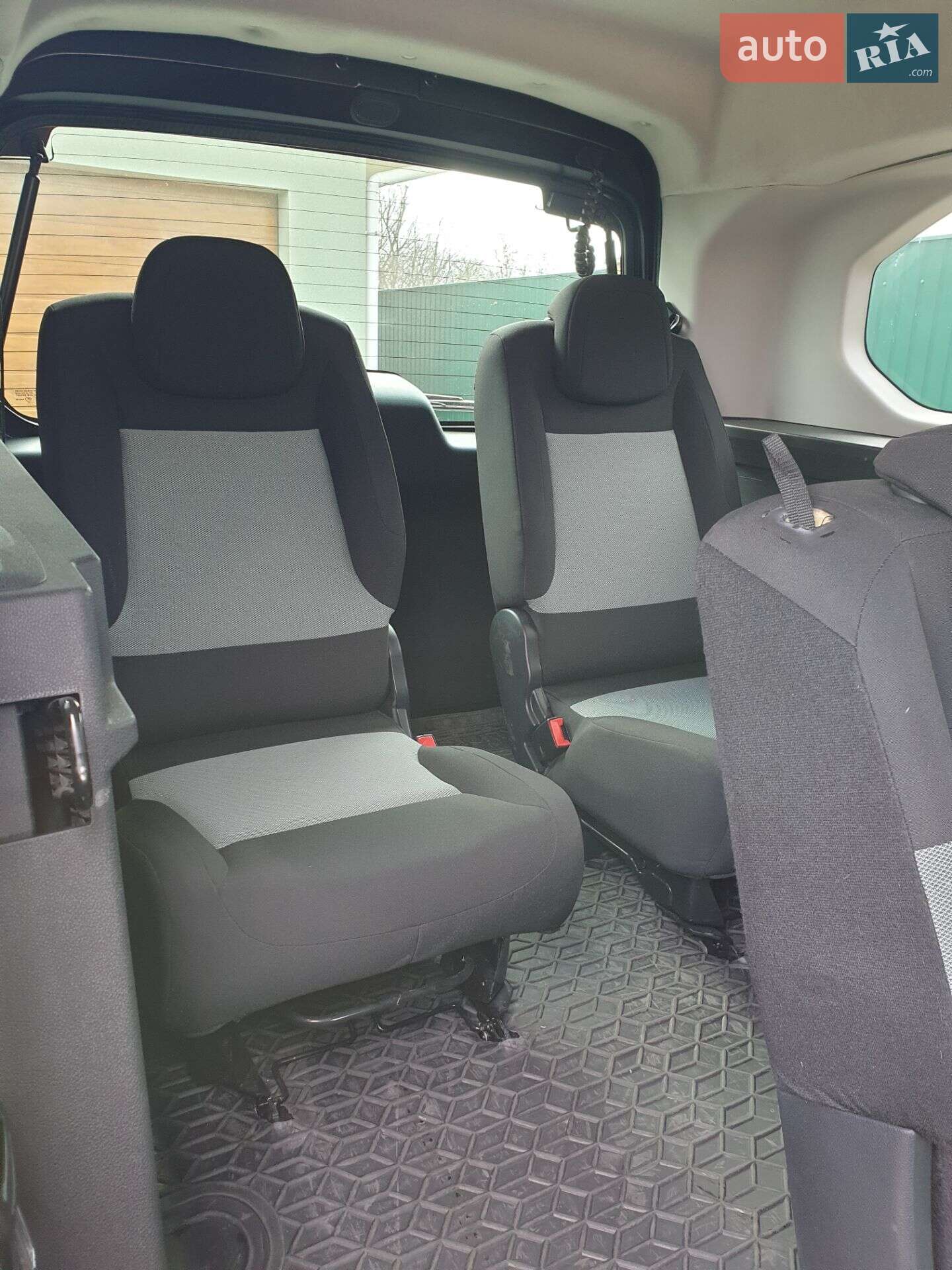 Citroen Berlingo 2019 VIN VR7ECYHZJKJ656868 фото оголошення 30 з 31