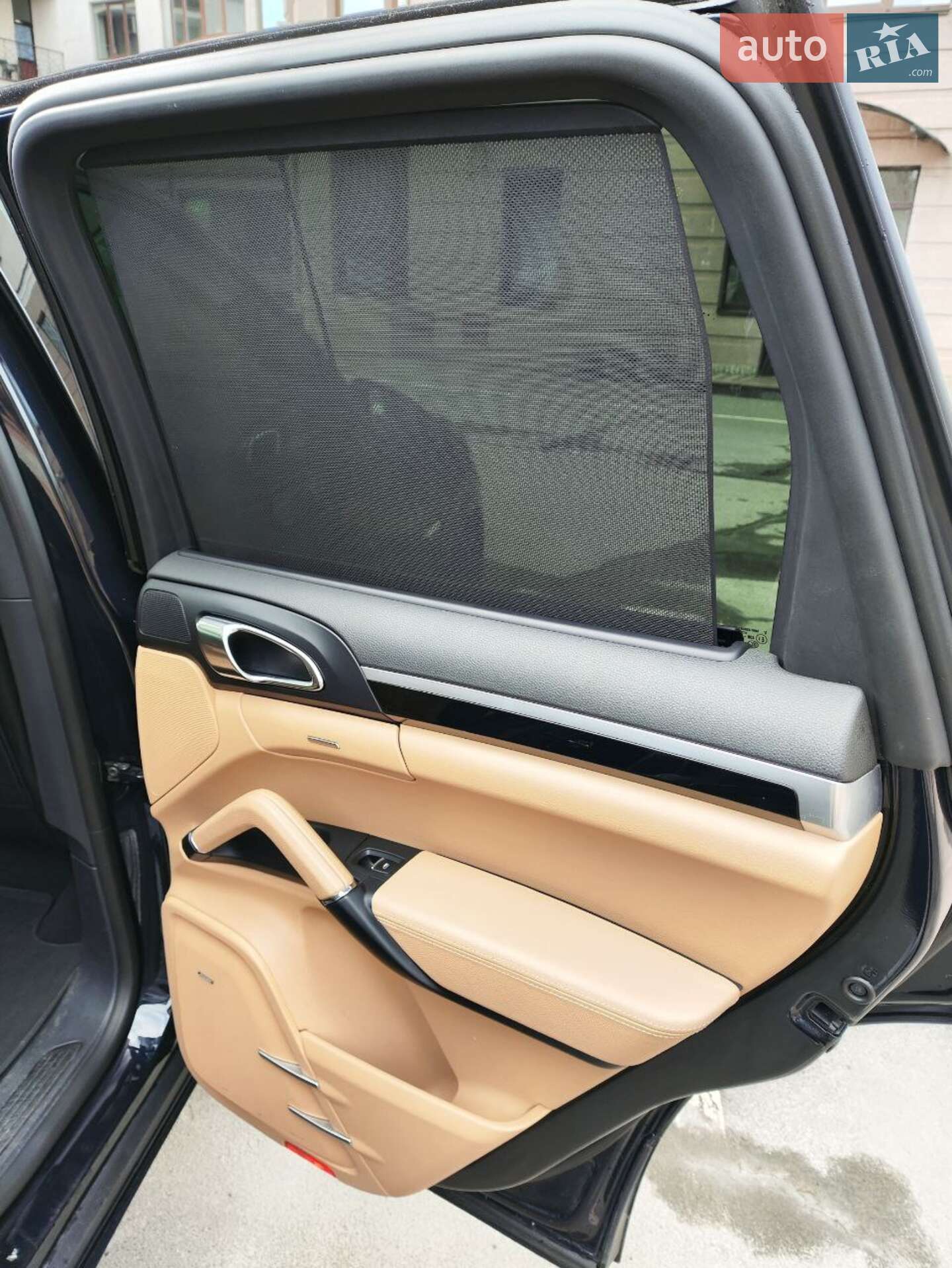 Porsche Cayenne 2016 VIN WP1AE2A23GLA64400 фото оголошення 16 з 19