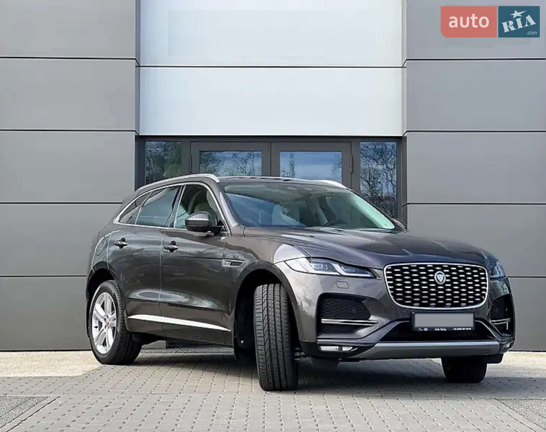 Jaguar F-Pace 2023 VIN SADCA2BW0PA718082 фото оголошення 3 з 24