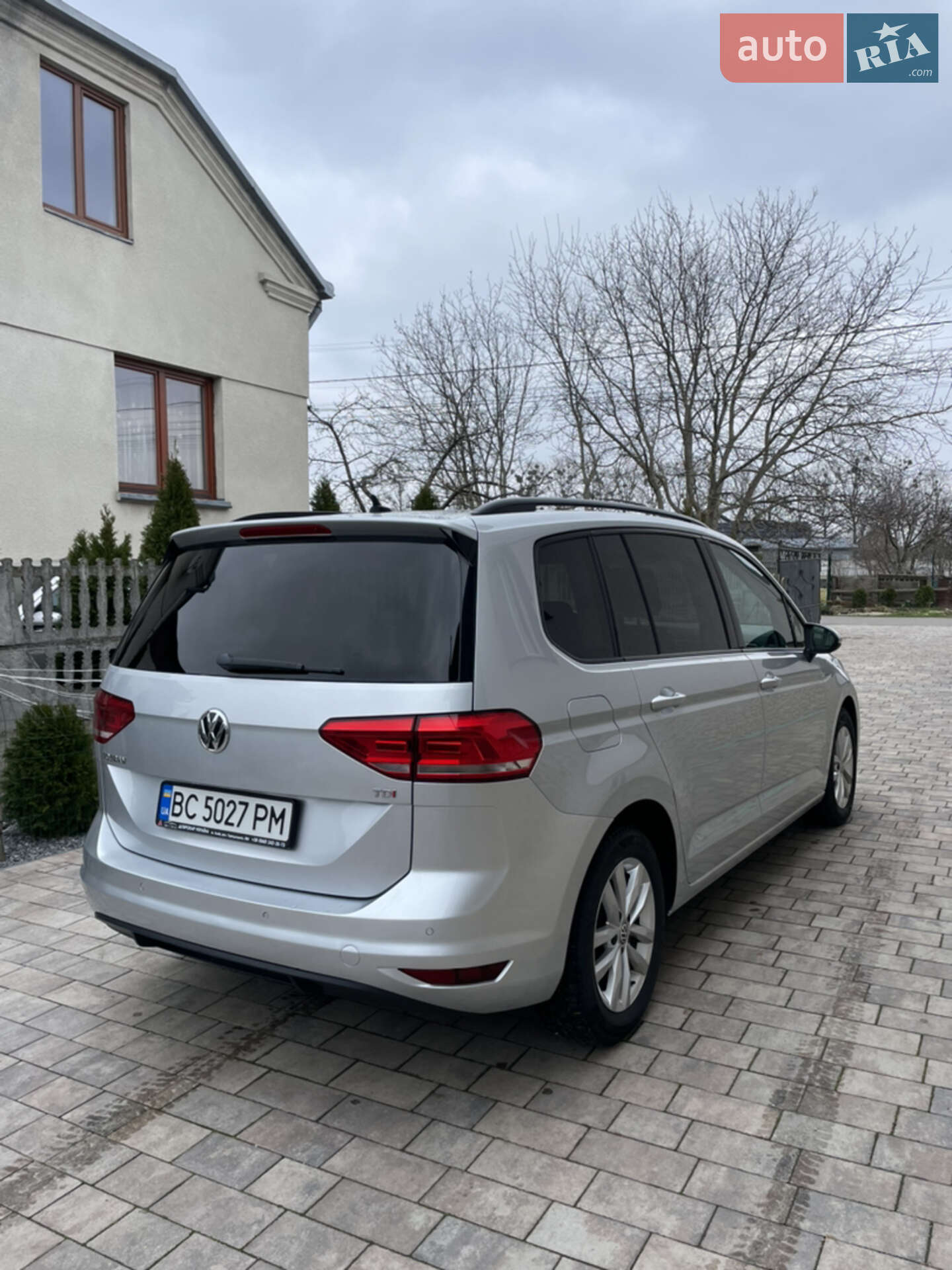 Volkswagen Touran 2016 VIN WVGZZZ1TZGW552996 фото оголошення 13 з 66