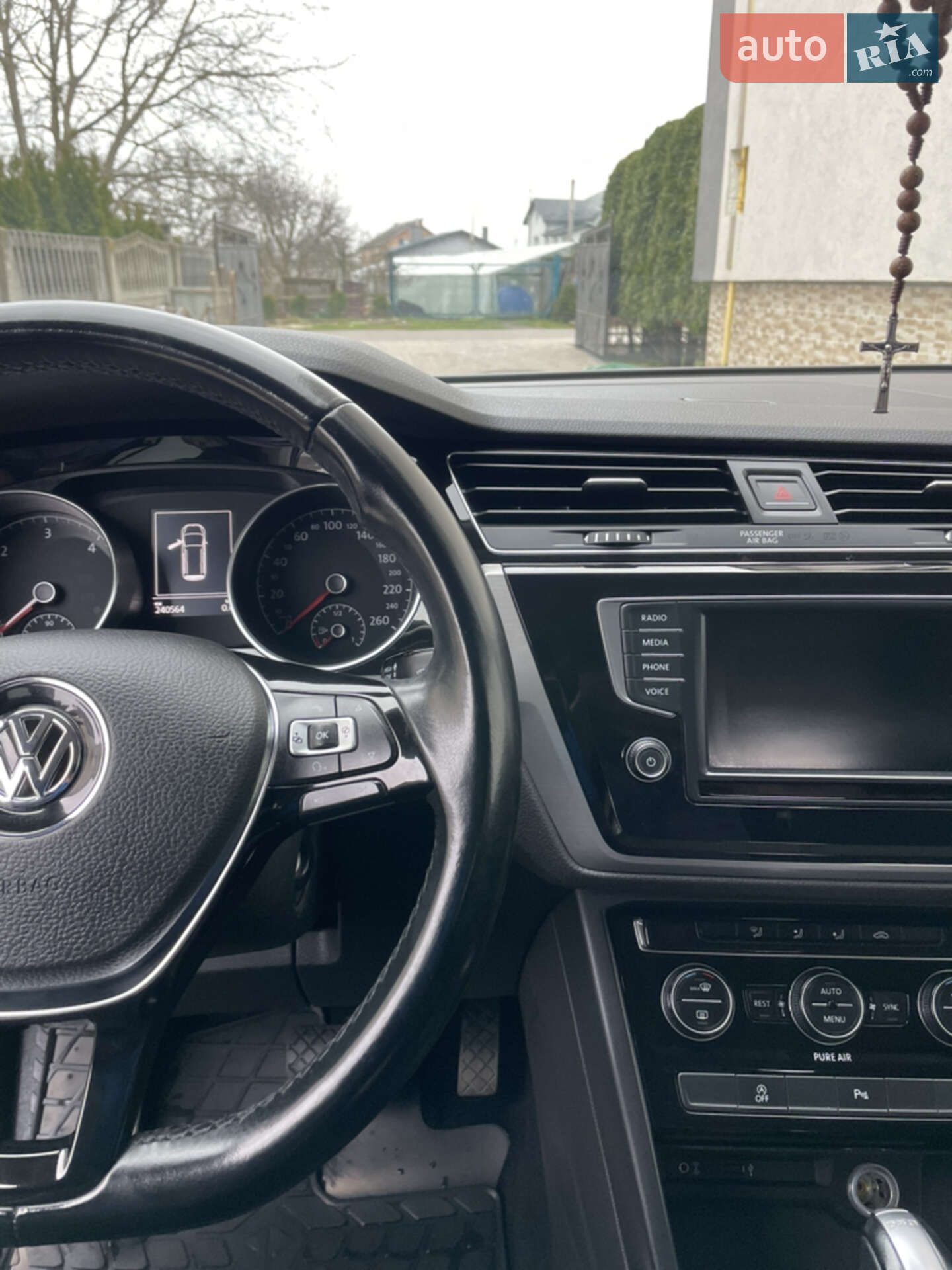 Volkswagen Touran 2016 VIN WVGZZZ1TZGW552996 фото оголошення 19 з 66