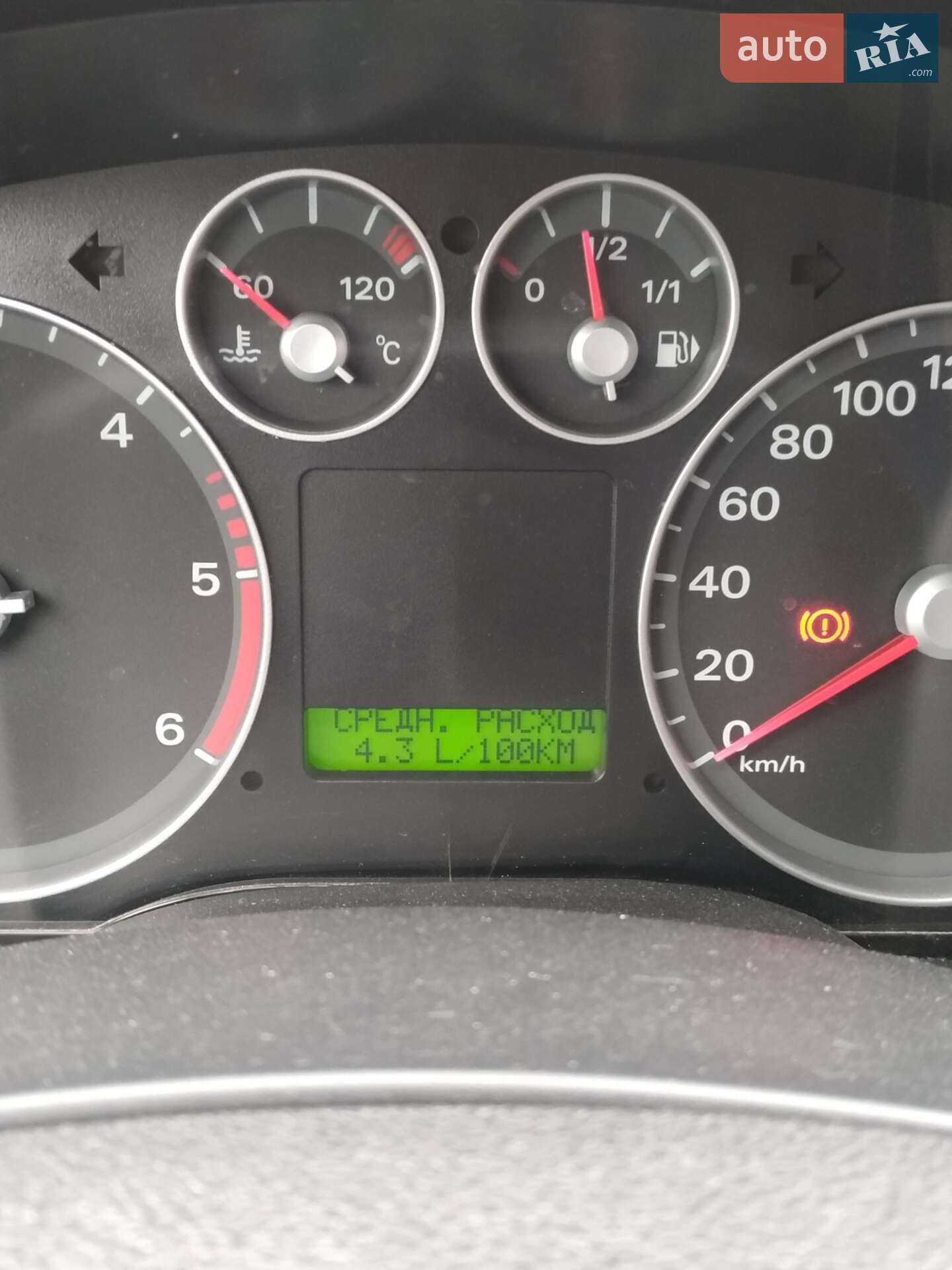 Ford Focus 2007 VIN WF0WXXGCDW7S69400 фото оголошення 2 з 11