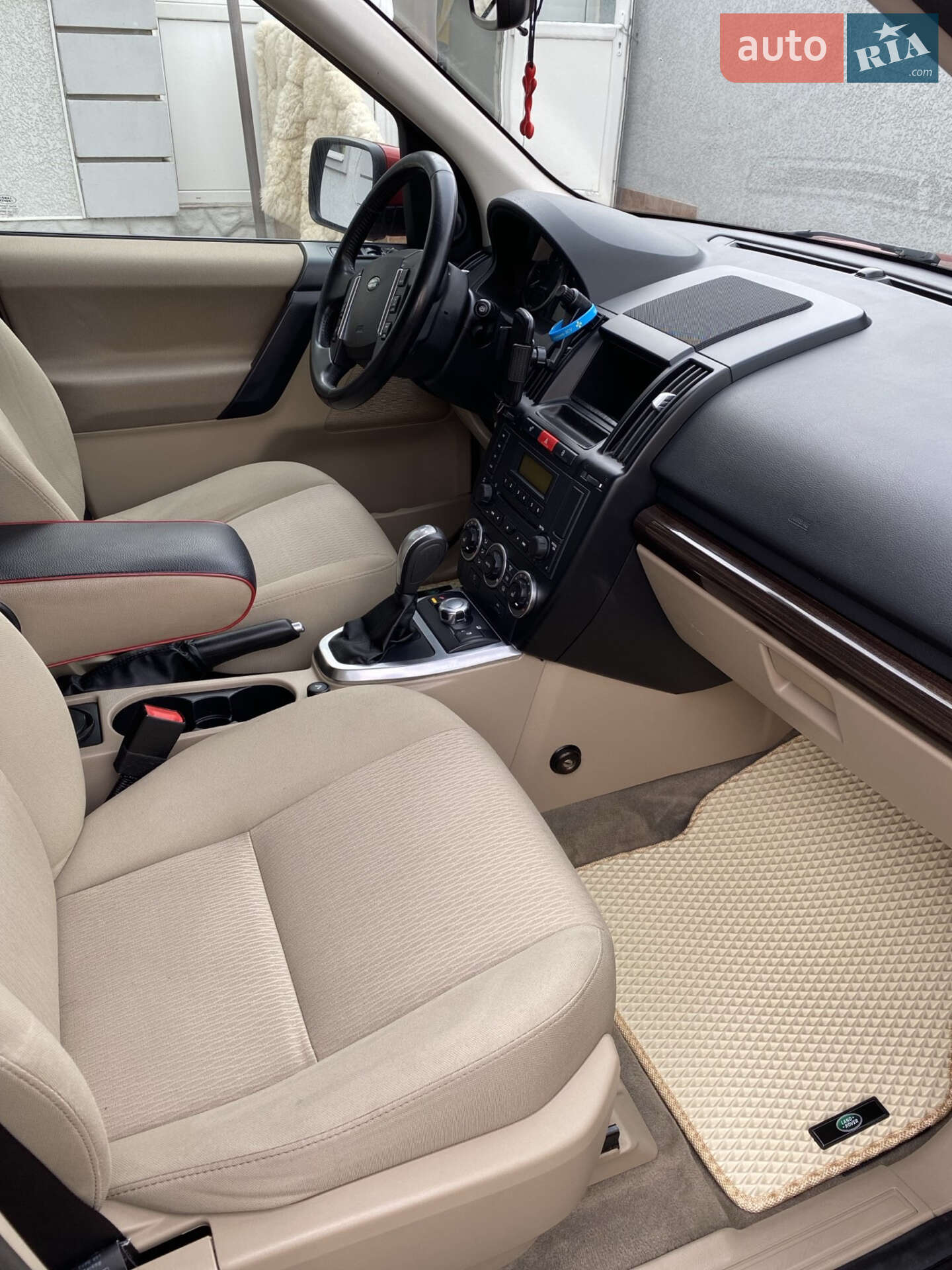 Land Rover Freelander 2011 VIN SALFA2BD1BH236723 фото оголошення 2 з 7