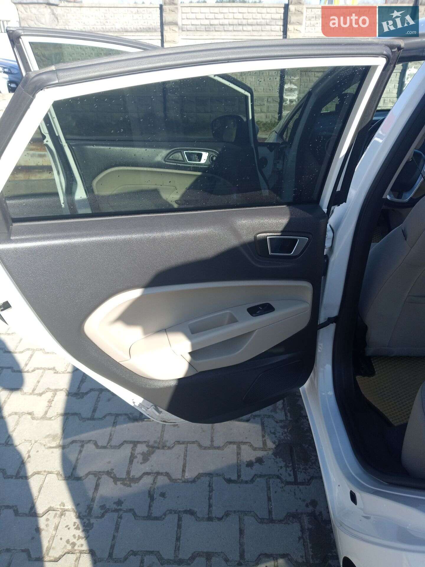 Ford Fiesta 2016 VIN 3FADP4BJXGM185049 фото оголошення 11 з 18