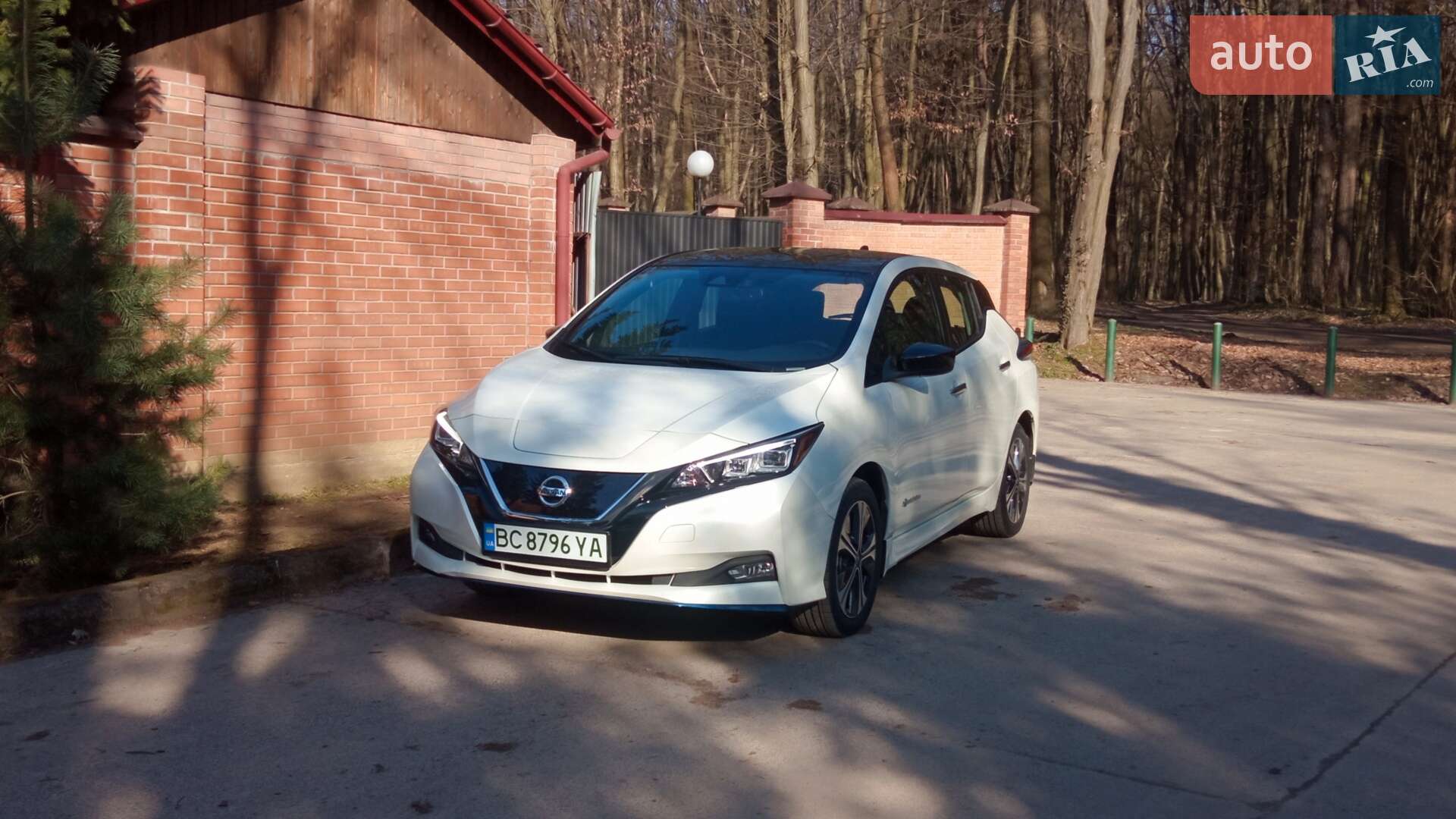 NISSAN LEAF 2019 VIN 1N4BZ1CP8KC319490 фото оголошення 2 з 32