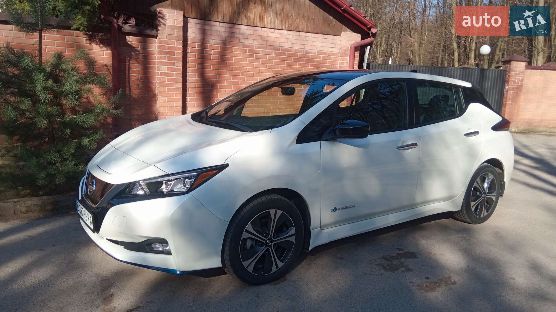 NISSAN LEAF 2019 VIN 1N4BZ1CP8KC319490 фото оголошення 4 з 32