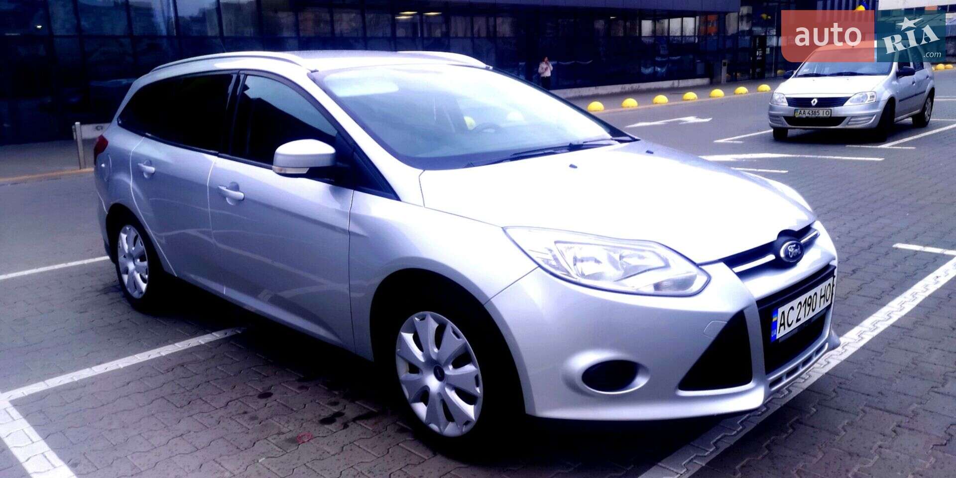 Ford Focus 2011 VIN WF0LXXGCBLBL80213 фото оголошення 3 з 32