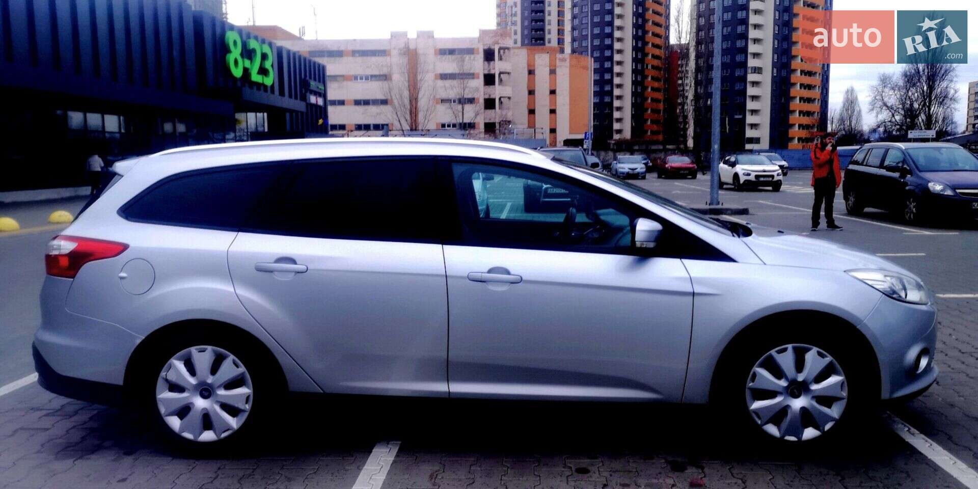 Ford Focus 2011 VIN WF0LXXGCBLBL80213 фото оголошення 7 з 32