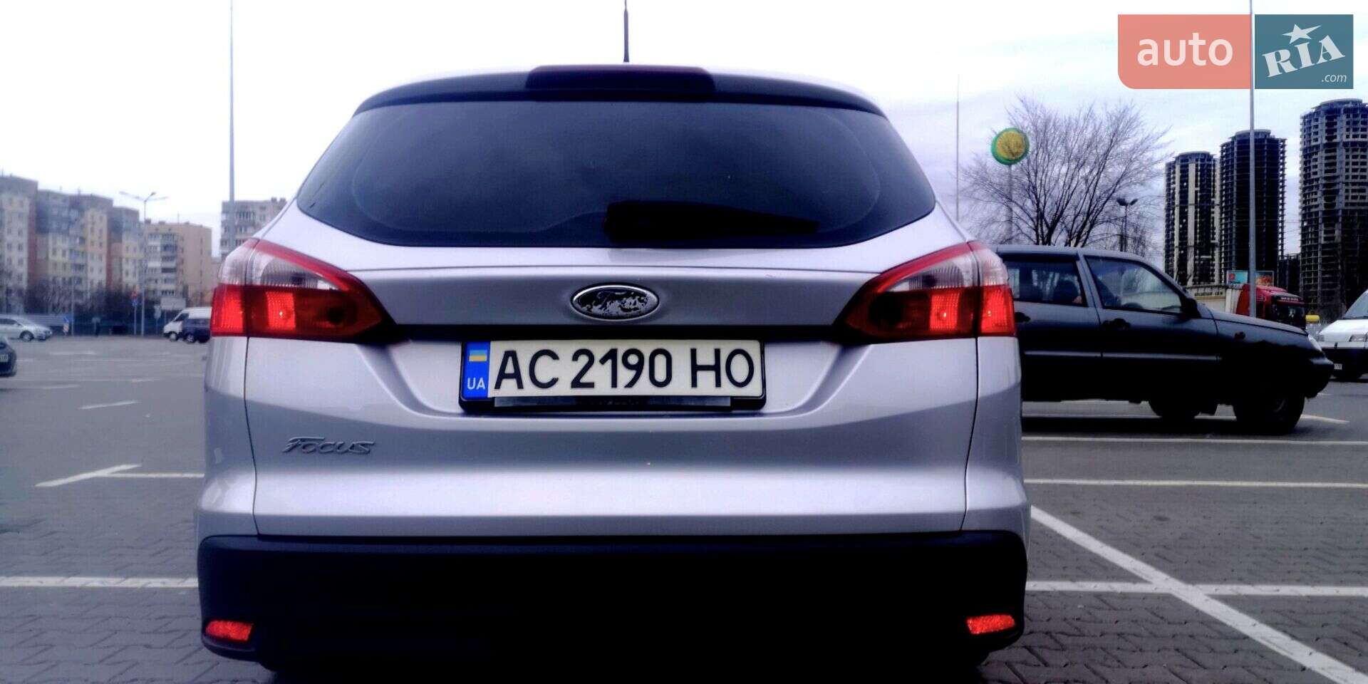 Ford Focus 2011 VIN WF0LXXGCBLBL80213 фото оголошення 6 з 32