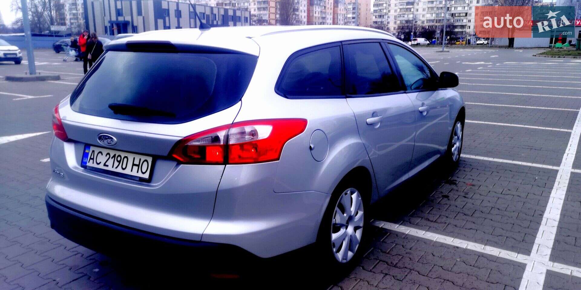 Ford Focus 2011 VIN WF0LXXGCBLBL80213 фото оголошення 10 з 32