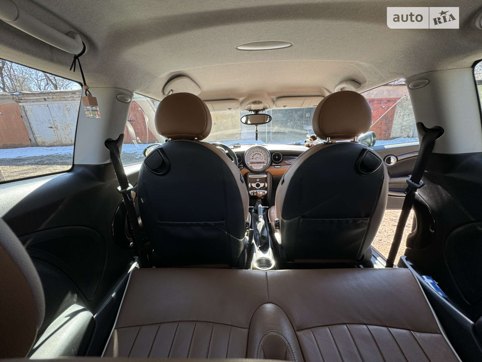 MINI Hatch 2009 VIN WMWMF31000TW64567 фото оголошення 7 з 19